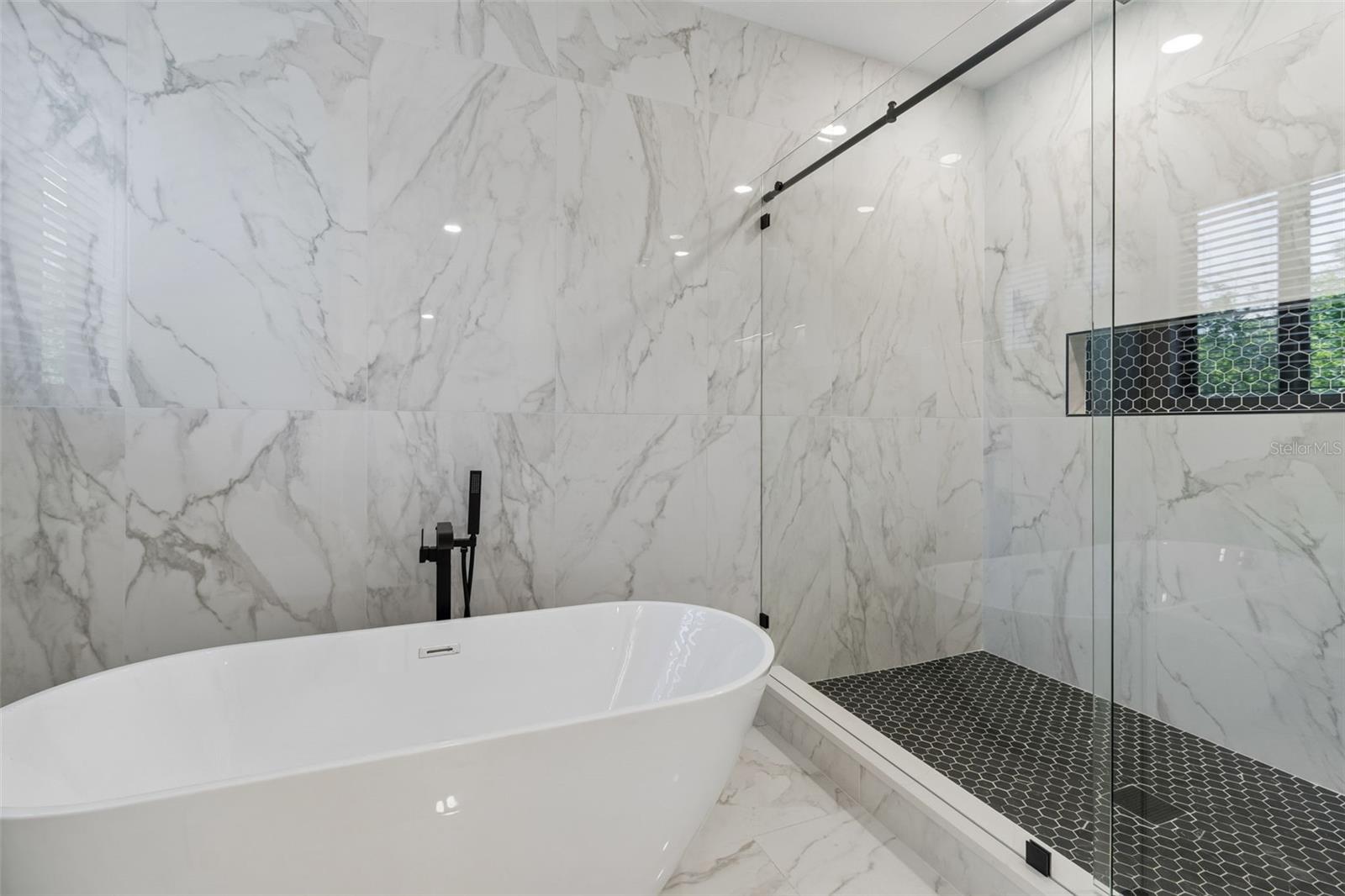 4101 W MANGO AVE — photo 42