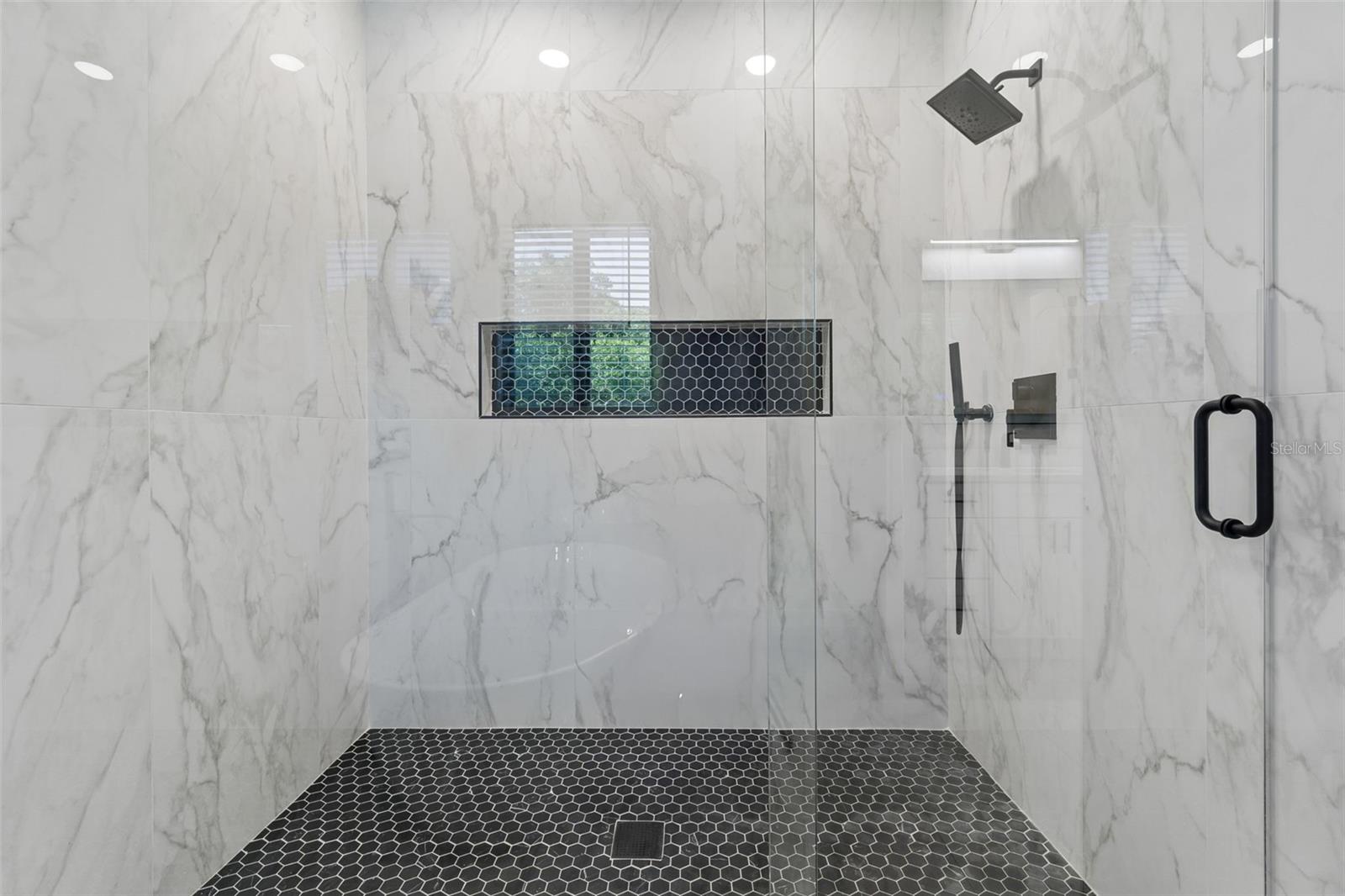 4101 W MANGO AVE — photo 43