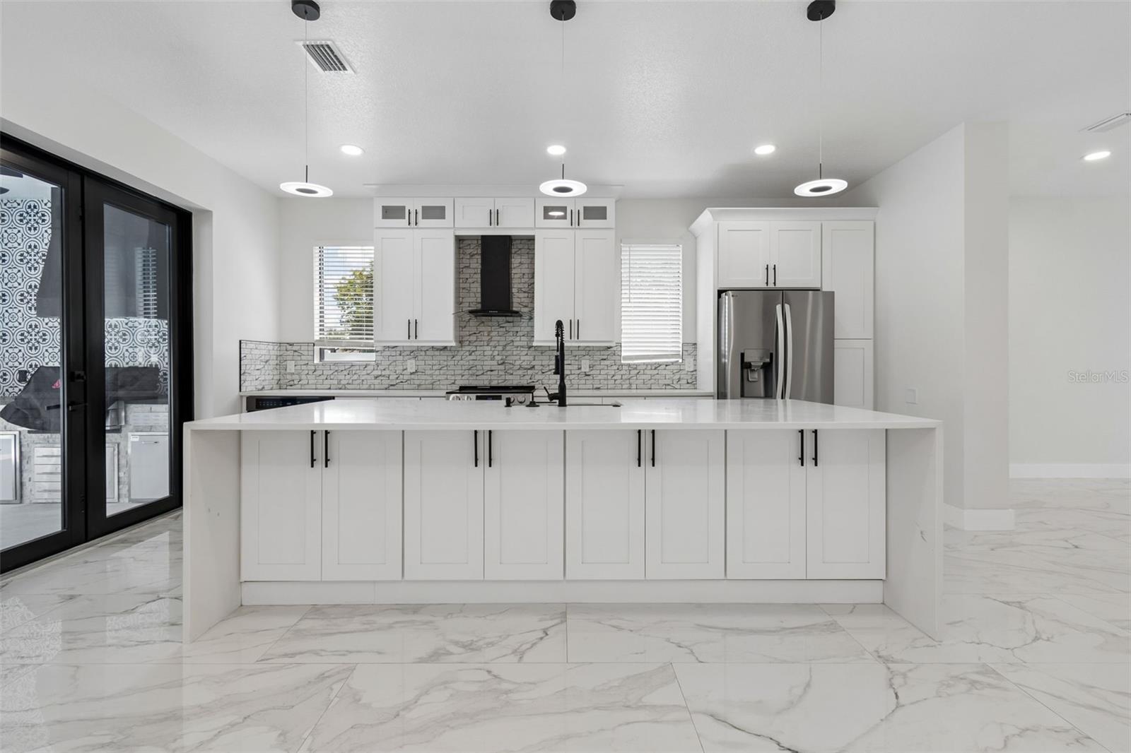4101 W MANGO AVE — photo 11