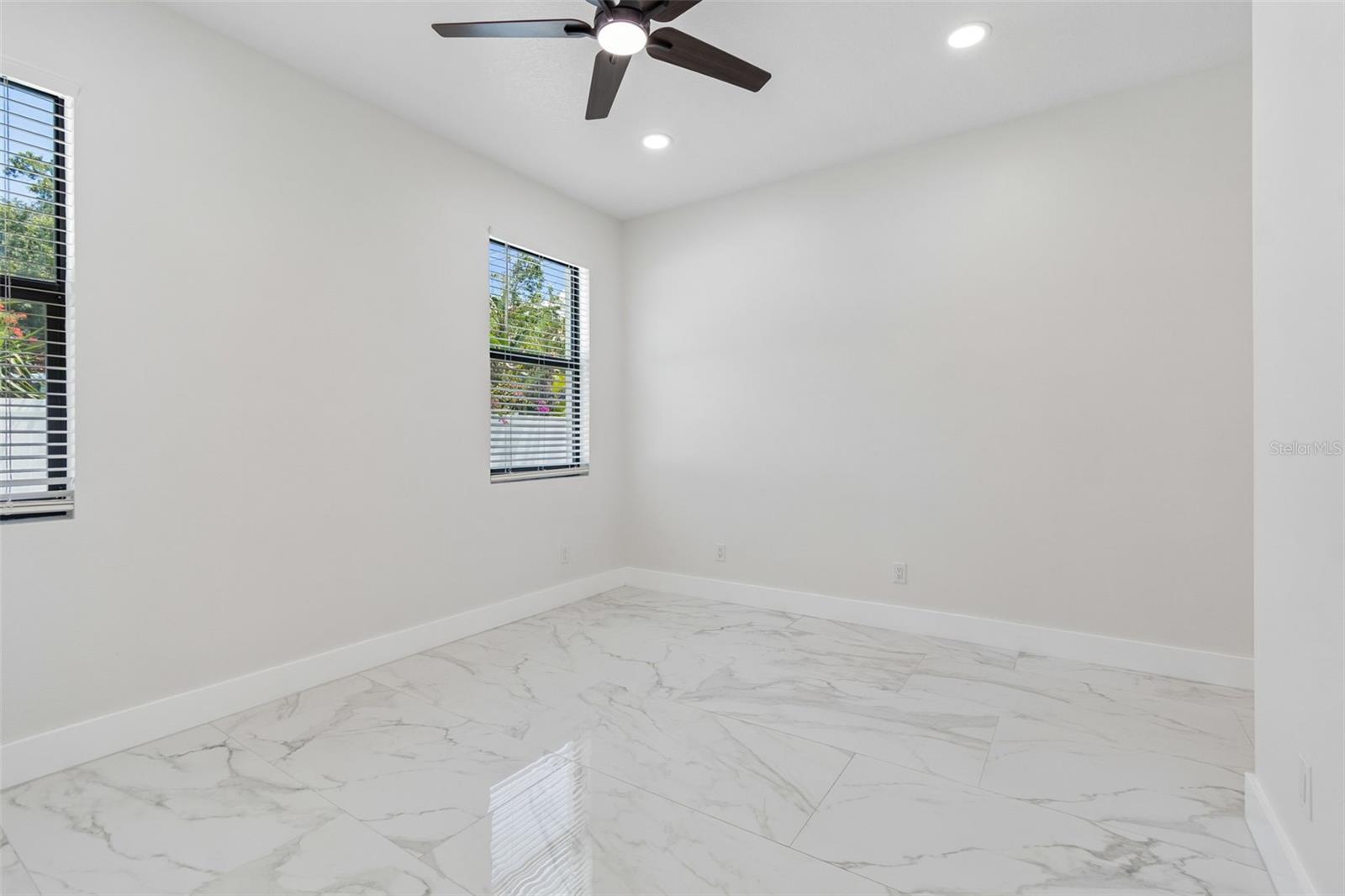4101 W MANGO AVE — photo 25