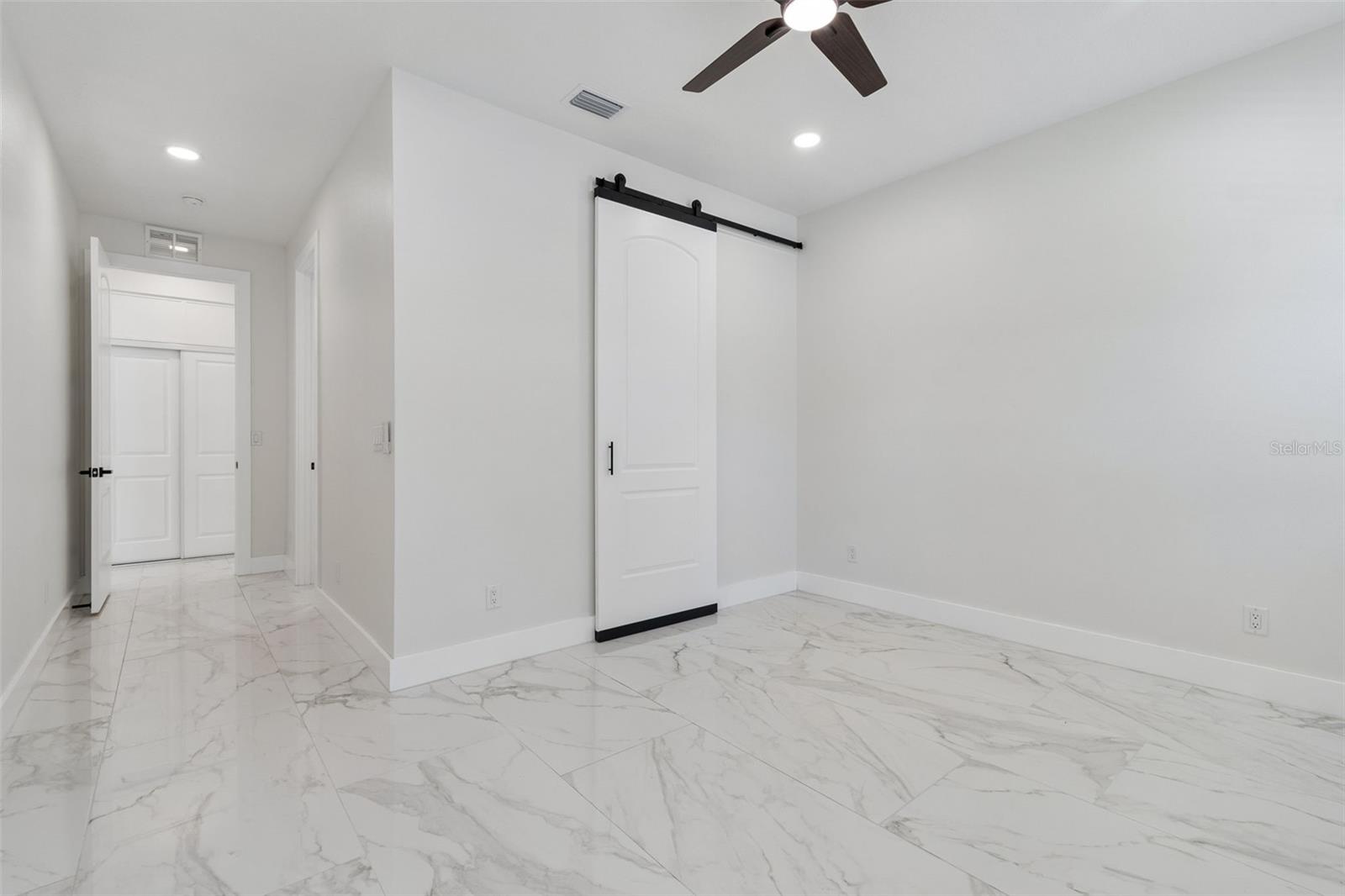4101 W MANGO AVE — photo 24