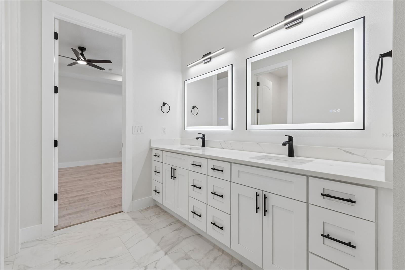 4101 W MANGO AVE — photo 45