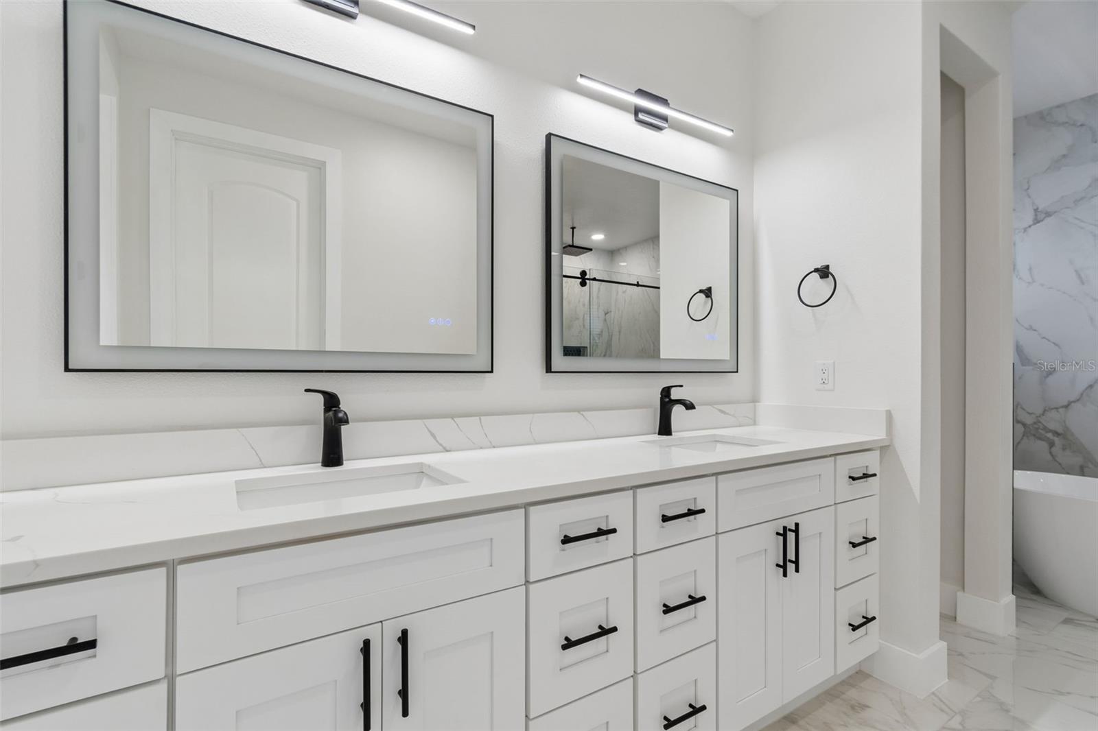 4101 W MANGO AVE — photo 40