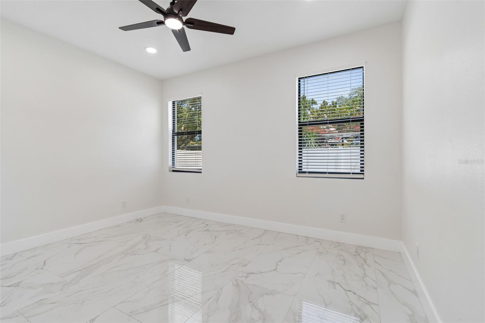 4101 W MANGO AVE — photo 23
