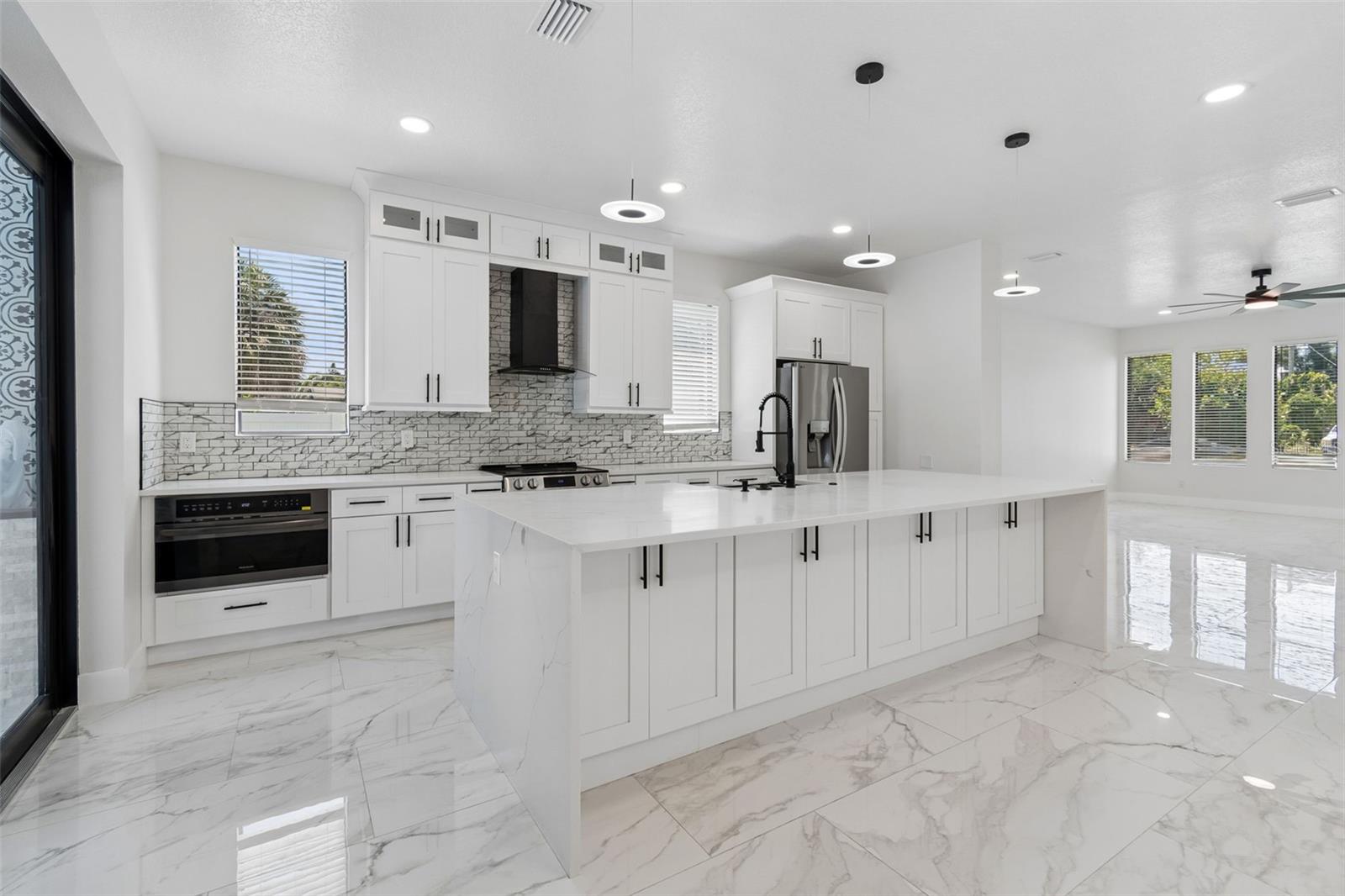 4101 W MANGO AVE — photo 12