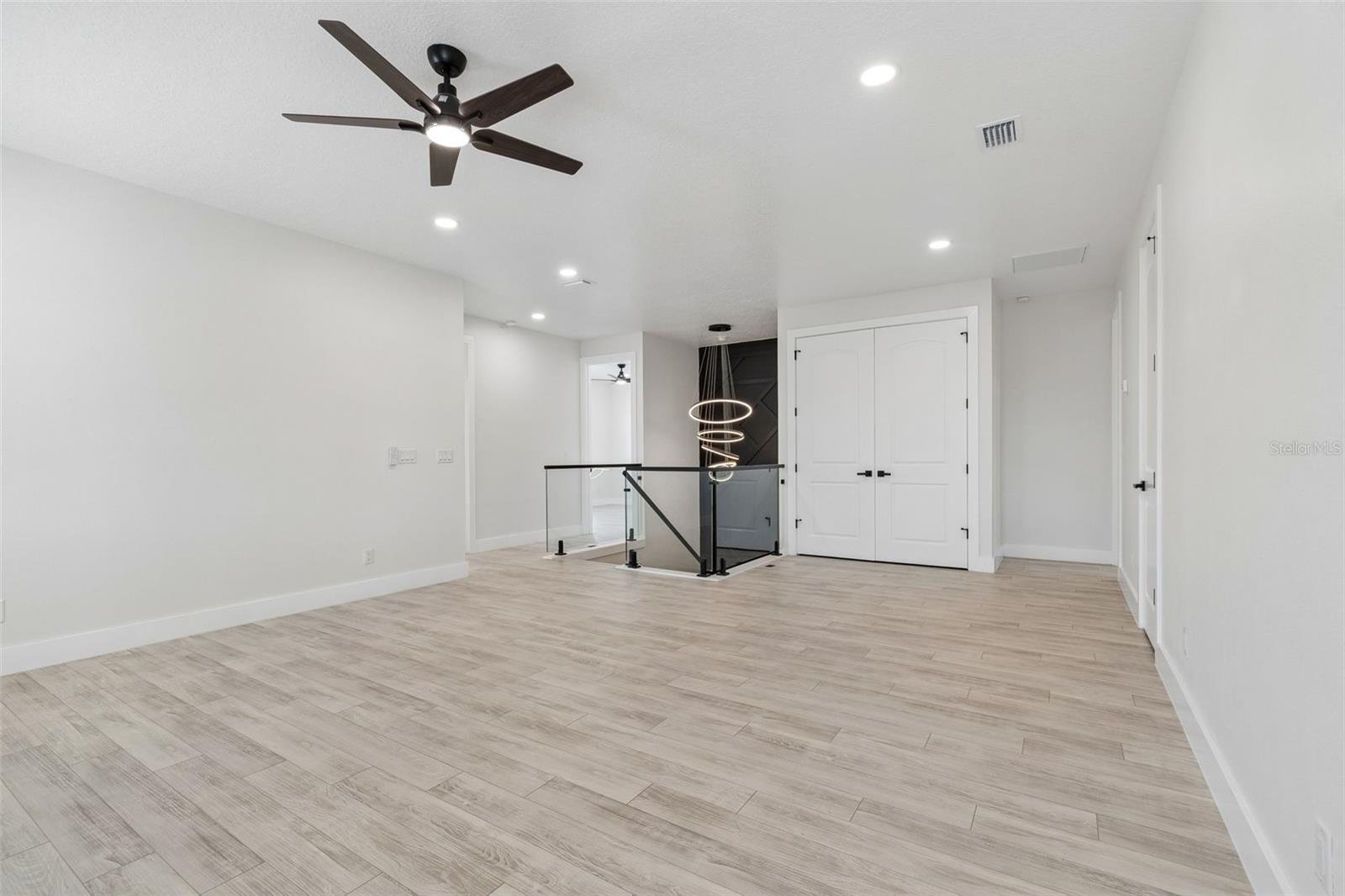 4101 W MANGO AVE — photo 32