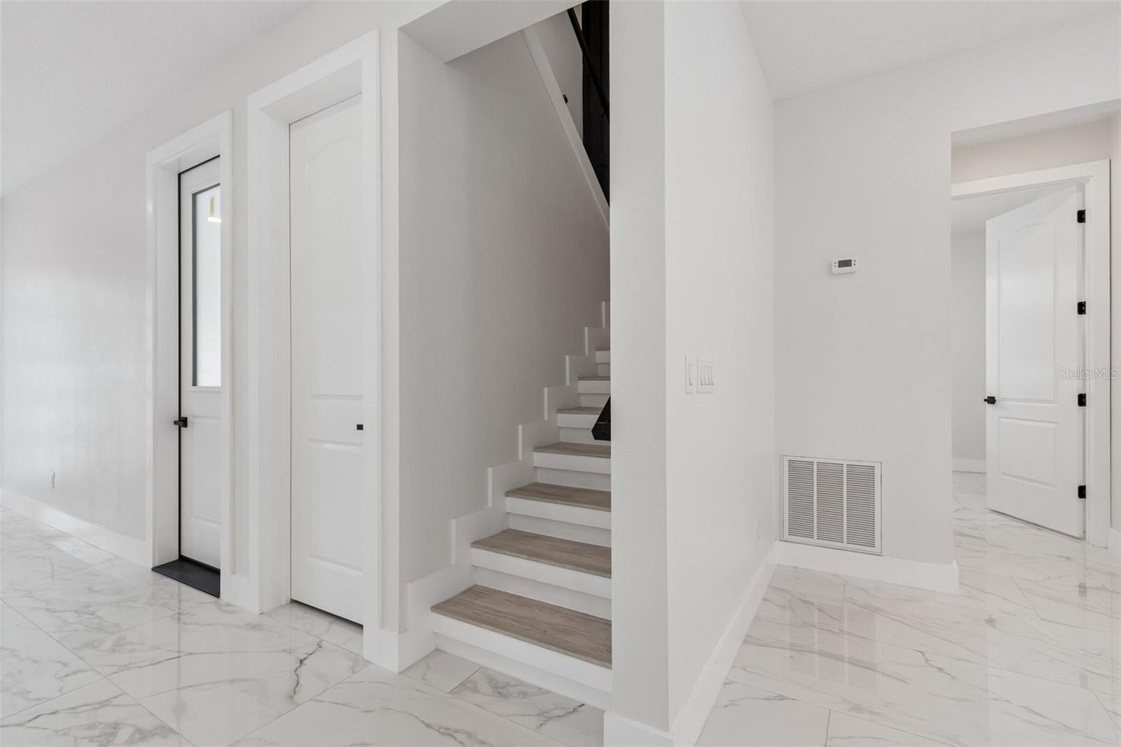 4101 W MANGO AVE — photo 26