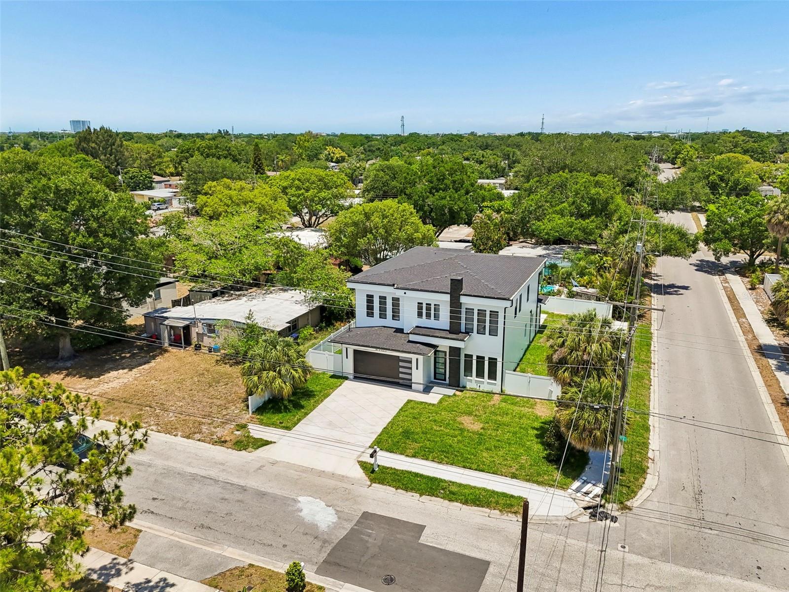 4101 W MANGO AVE — photo 80