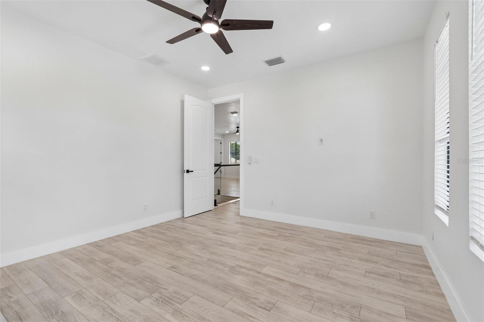 4101 W MANGO AVE — photo 60