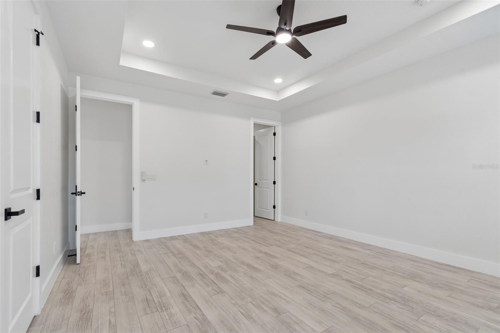 4101 W MANGO AVE — photo 38