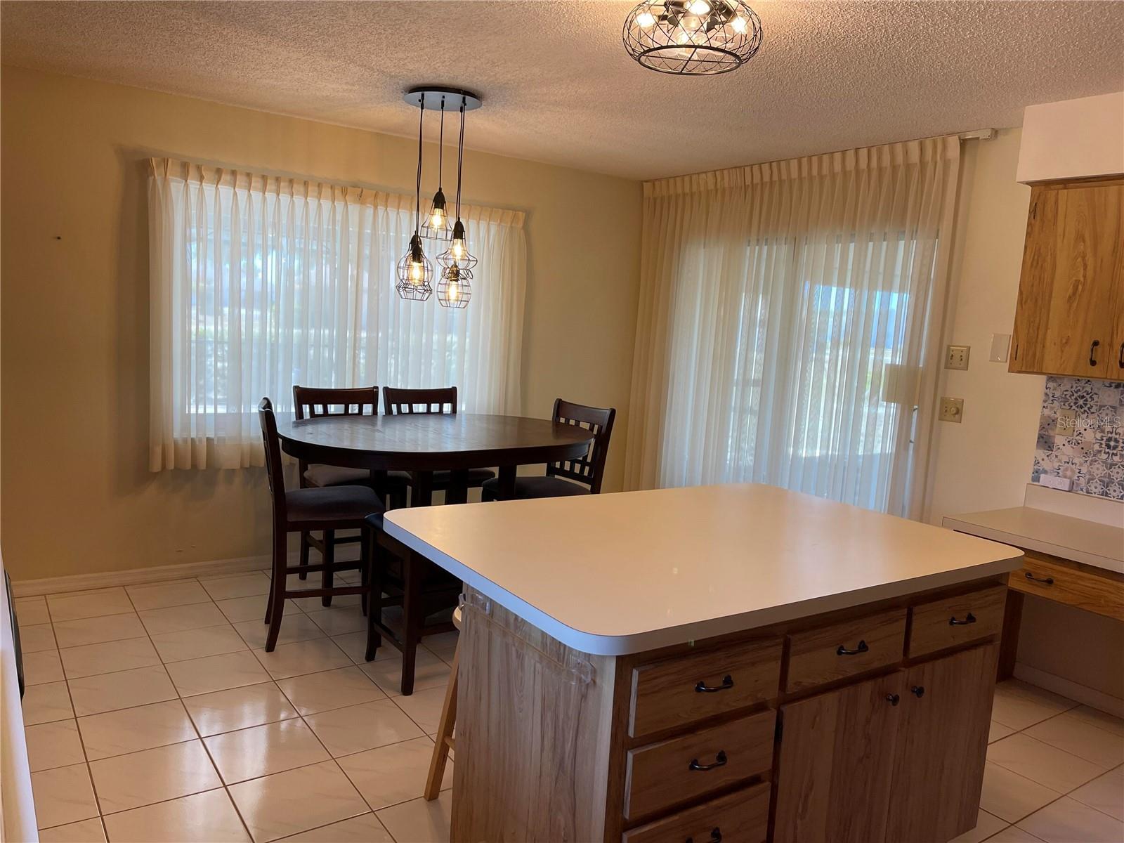 420 S BROCKFIELD DR — photo 19