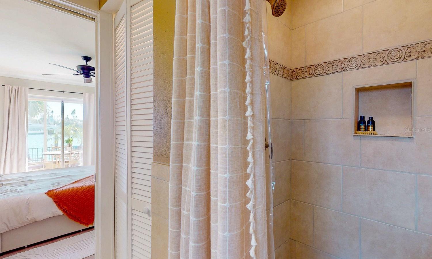 3606 BELLE VISTA DR E — photo 35