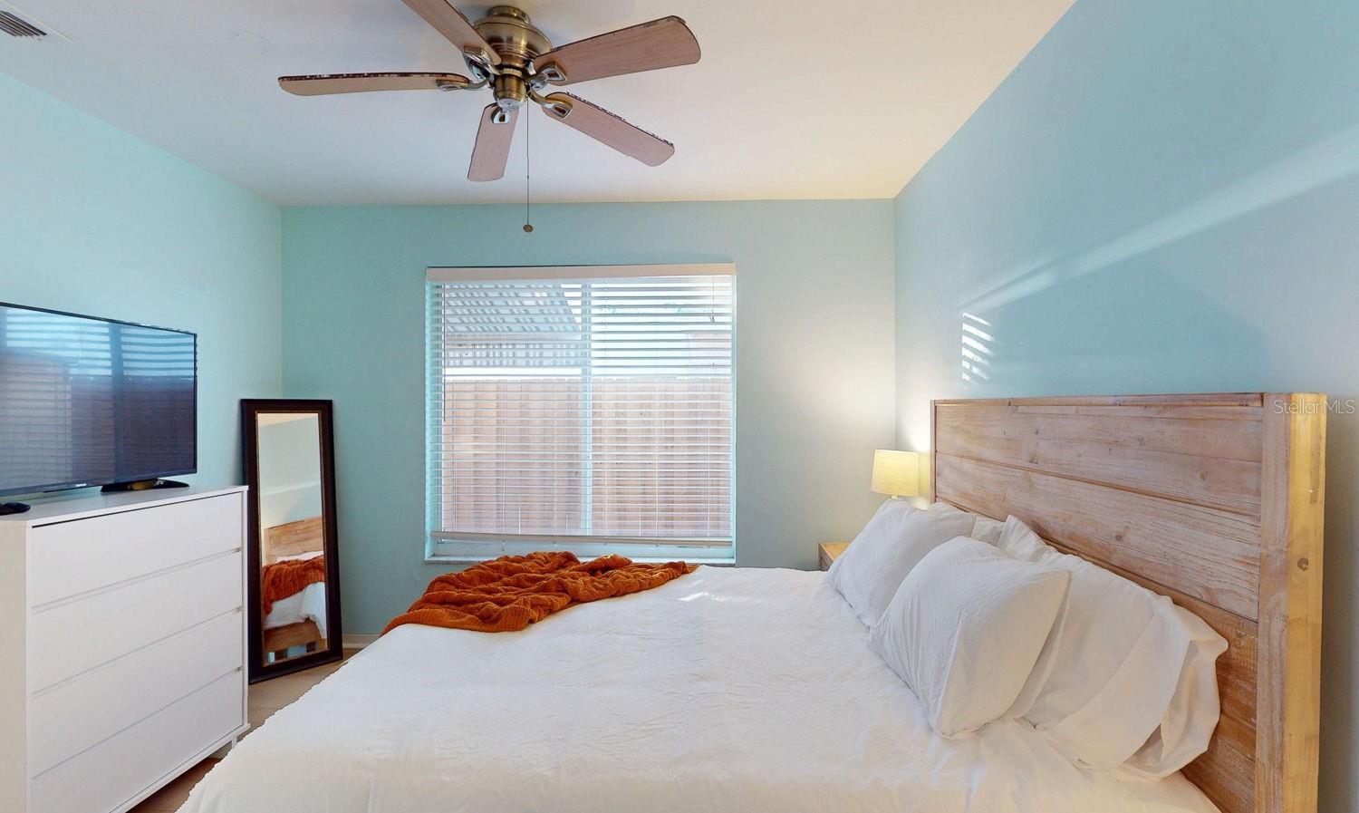3606 BELLE VISTA DR E — photo 40