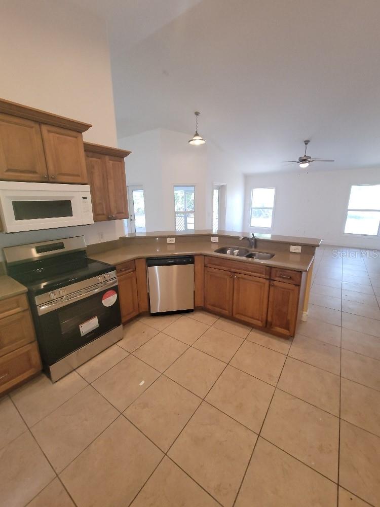 1422 JAKWAY RD — photo 11