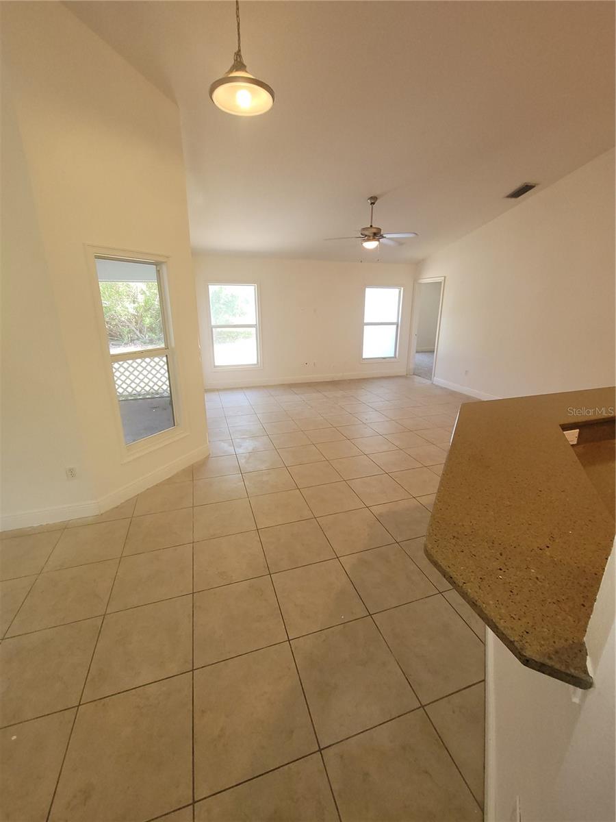 1422 JAKWAY RD — photo 6