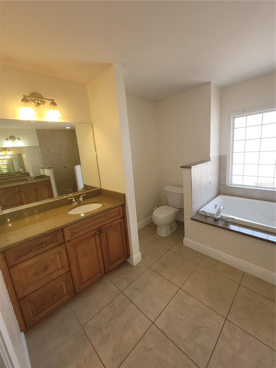 1422 JAKWAY RD — photo 17