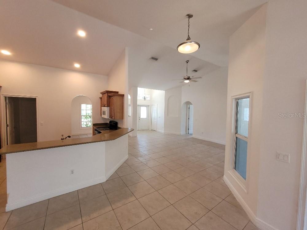 1422 JAKWAY RD — photo 8