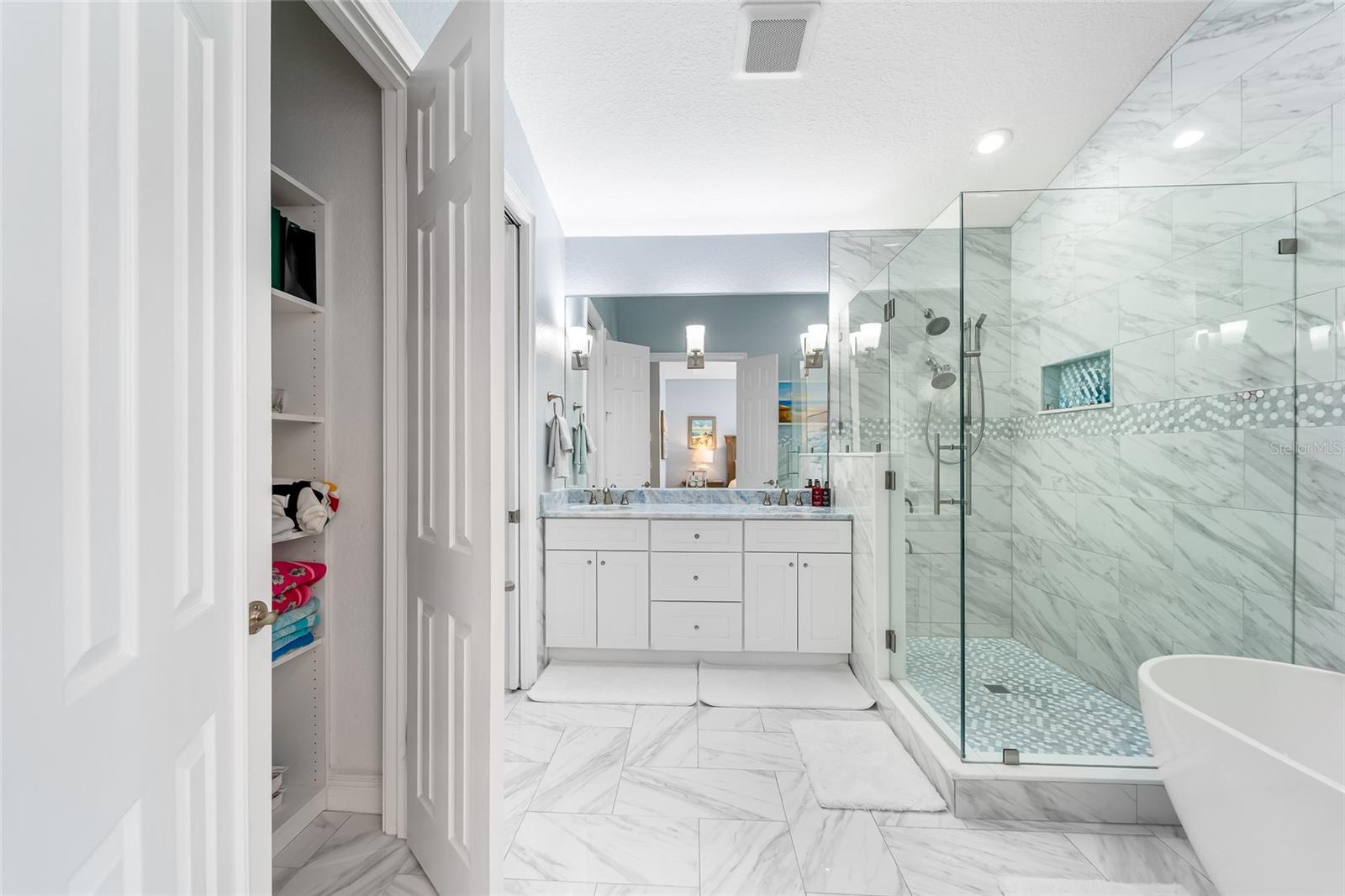 191 BANYAN BAY DR — photo 31