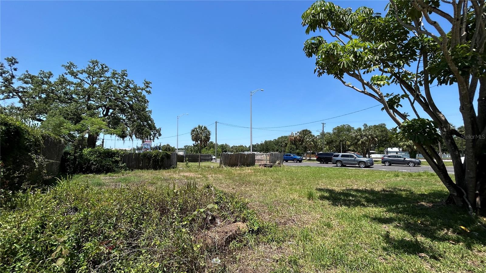 9909 S 41 HWY — photo 3