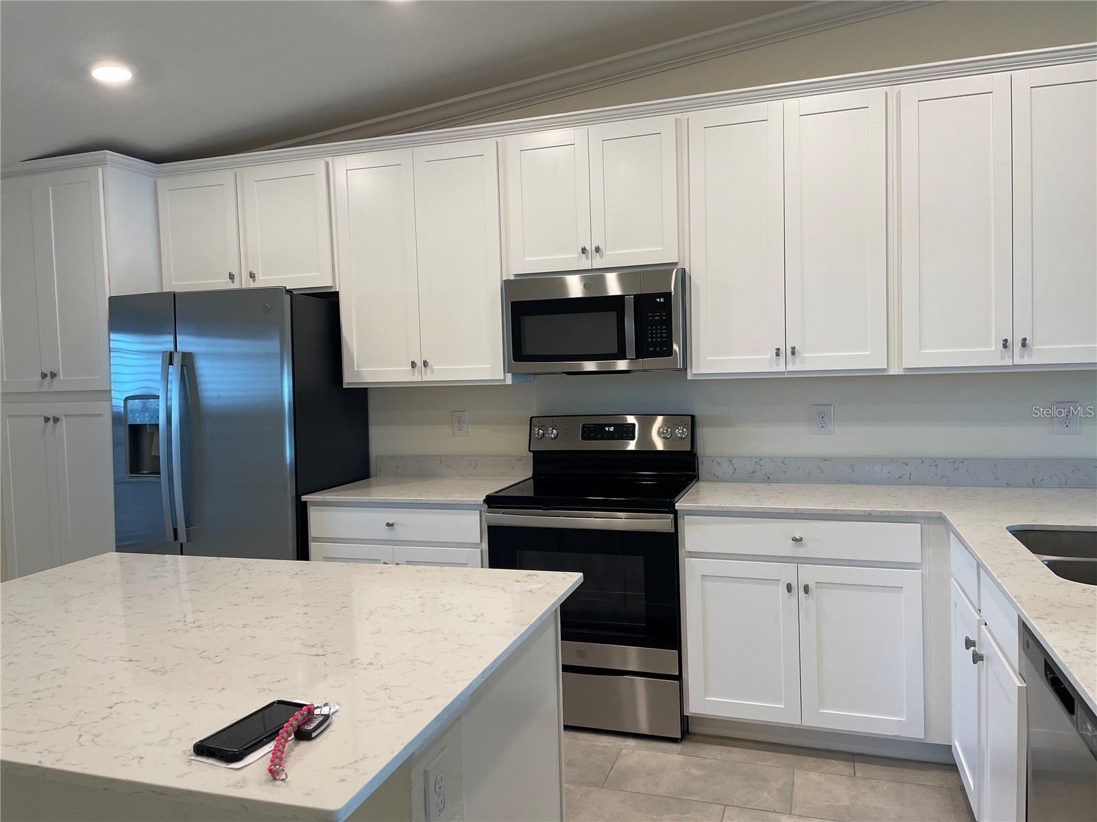 5674 PALMER CIR #206 — photo 3