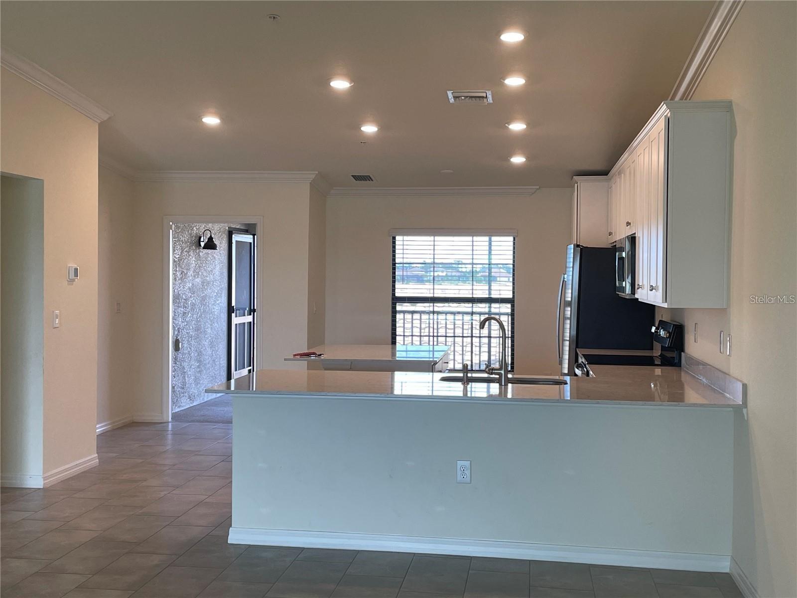 5674 PALMER CIR #206 — photo 4