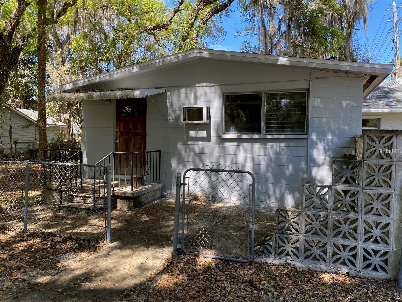 5716 KENWOOD AVE — photo 3