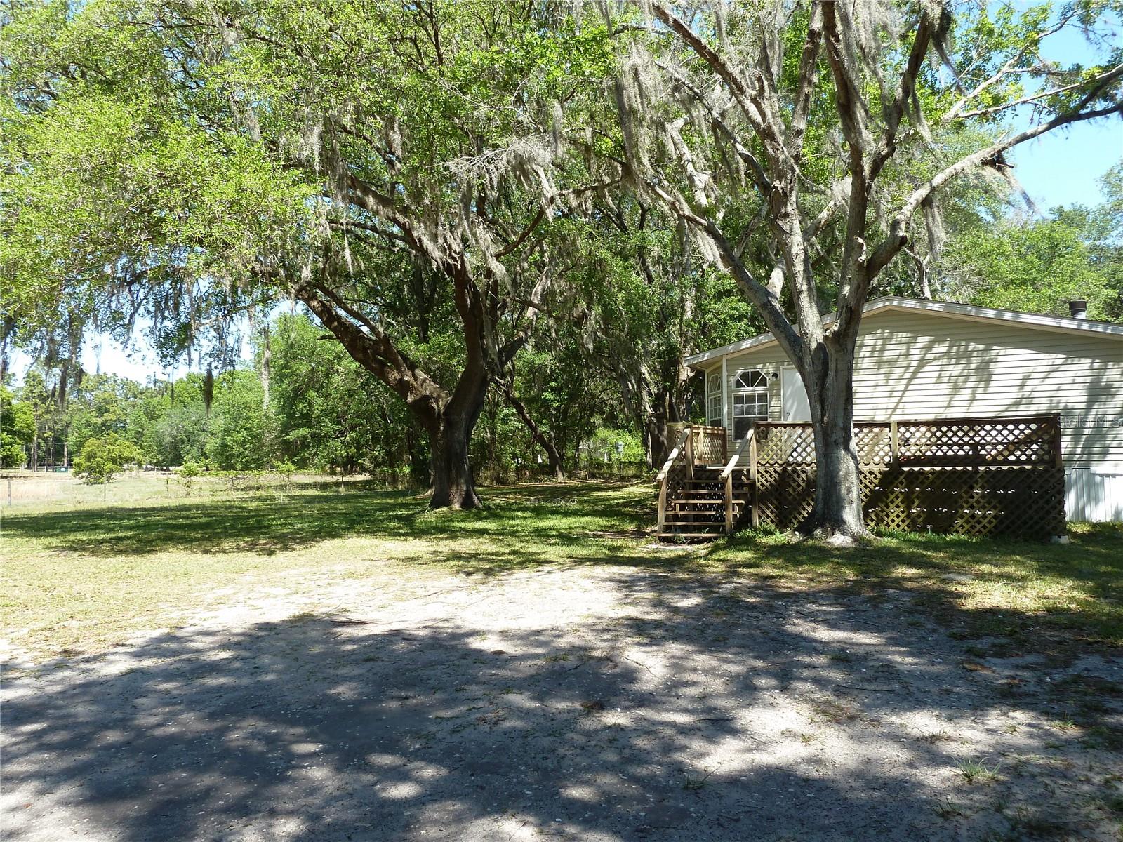 22839 BUNGALOW LN — photo 12