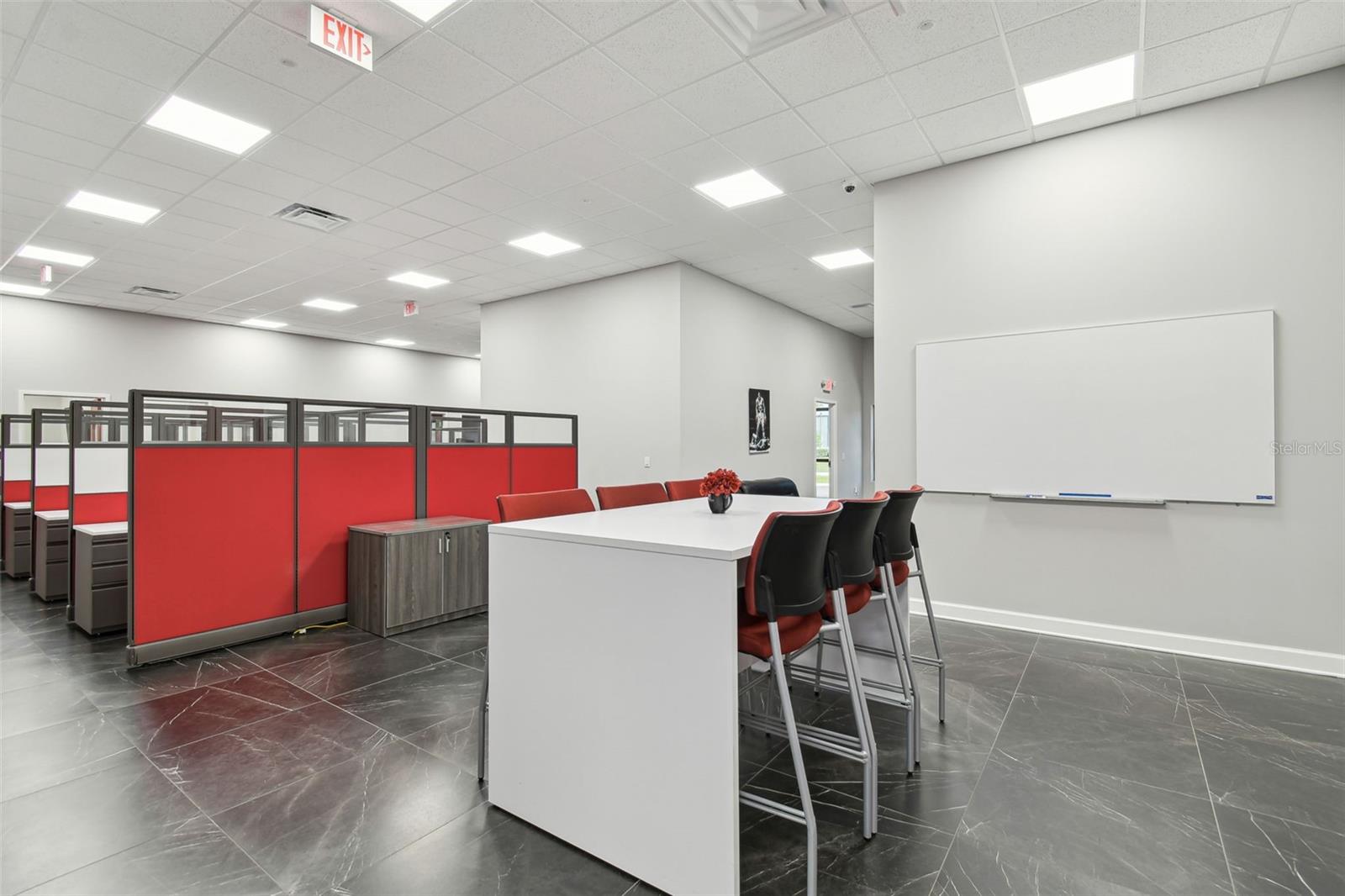 13908 MONROES BUSINESS PARK — photo 23