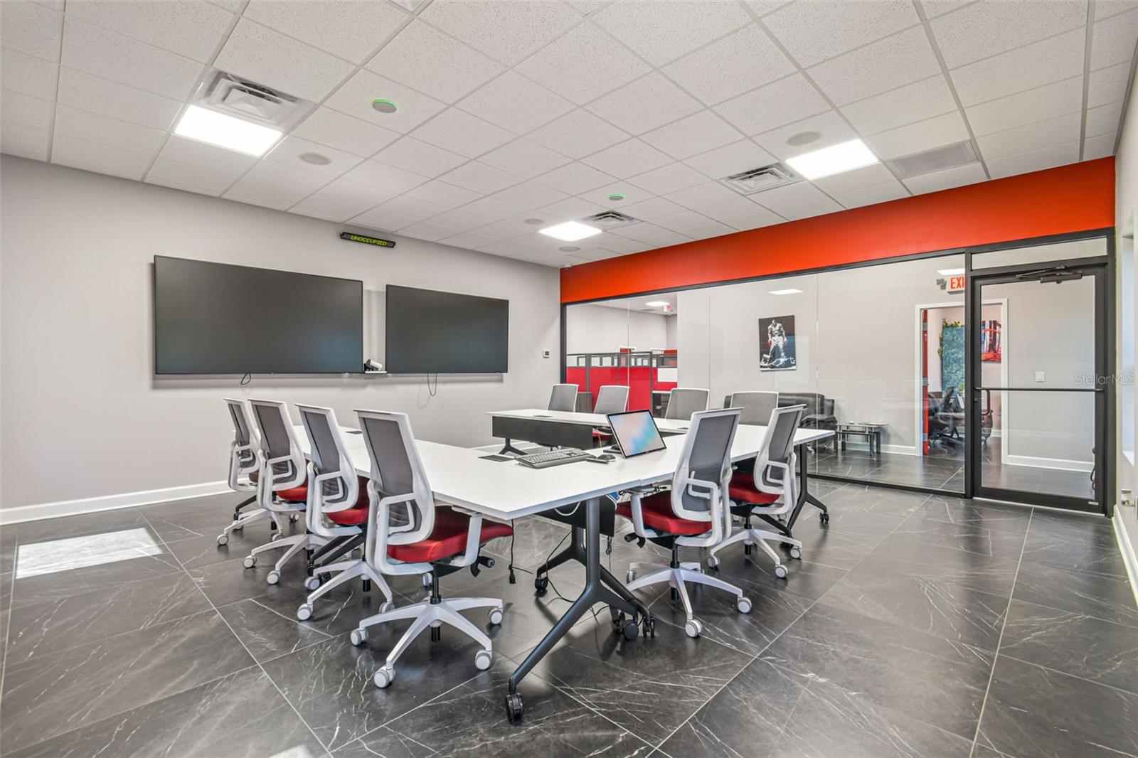 13908 MONROES BUSINESS PARK — photo 15