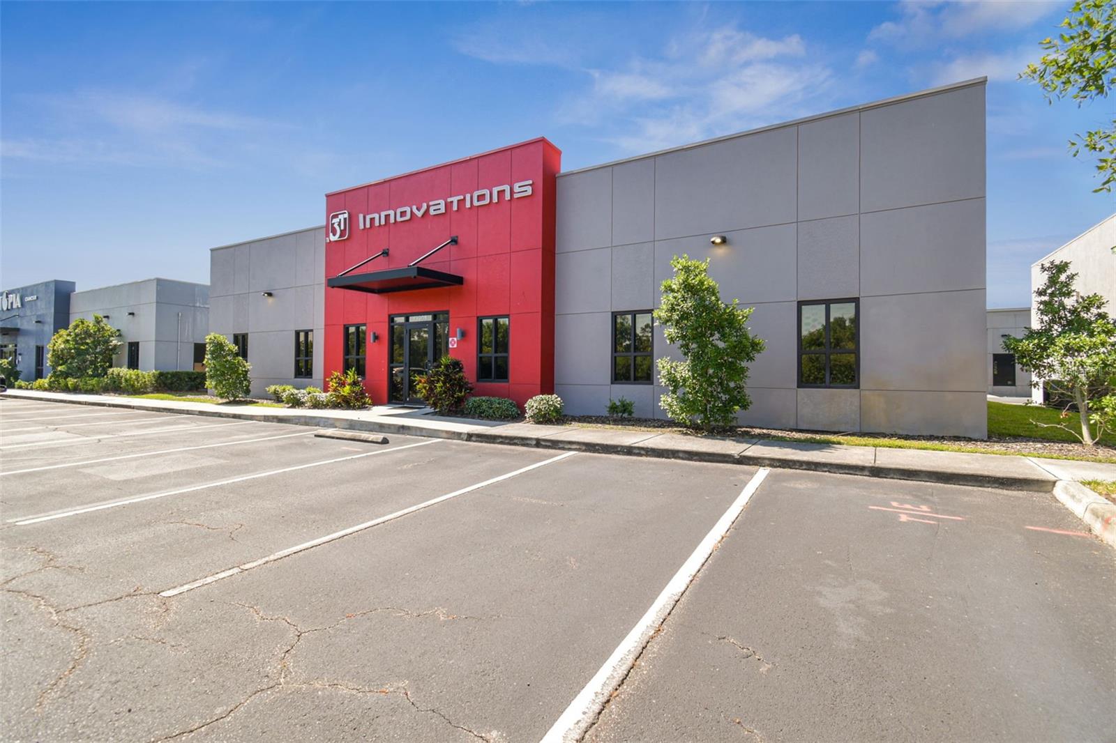 13908 MONROES BUSINESS PARK — photo 6