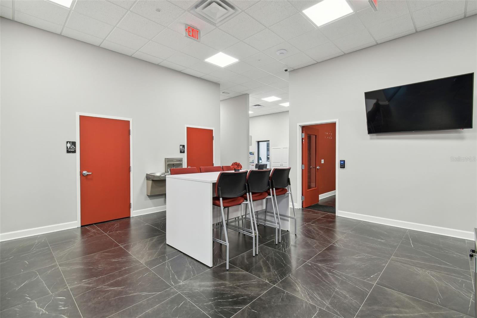 13908 MONROES BUSINESS PARK — photo 21