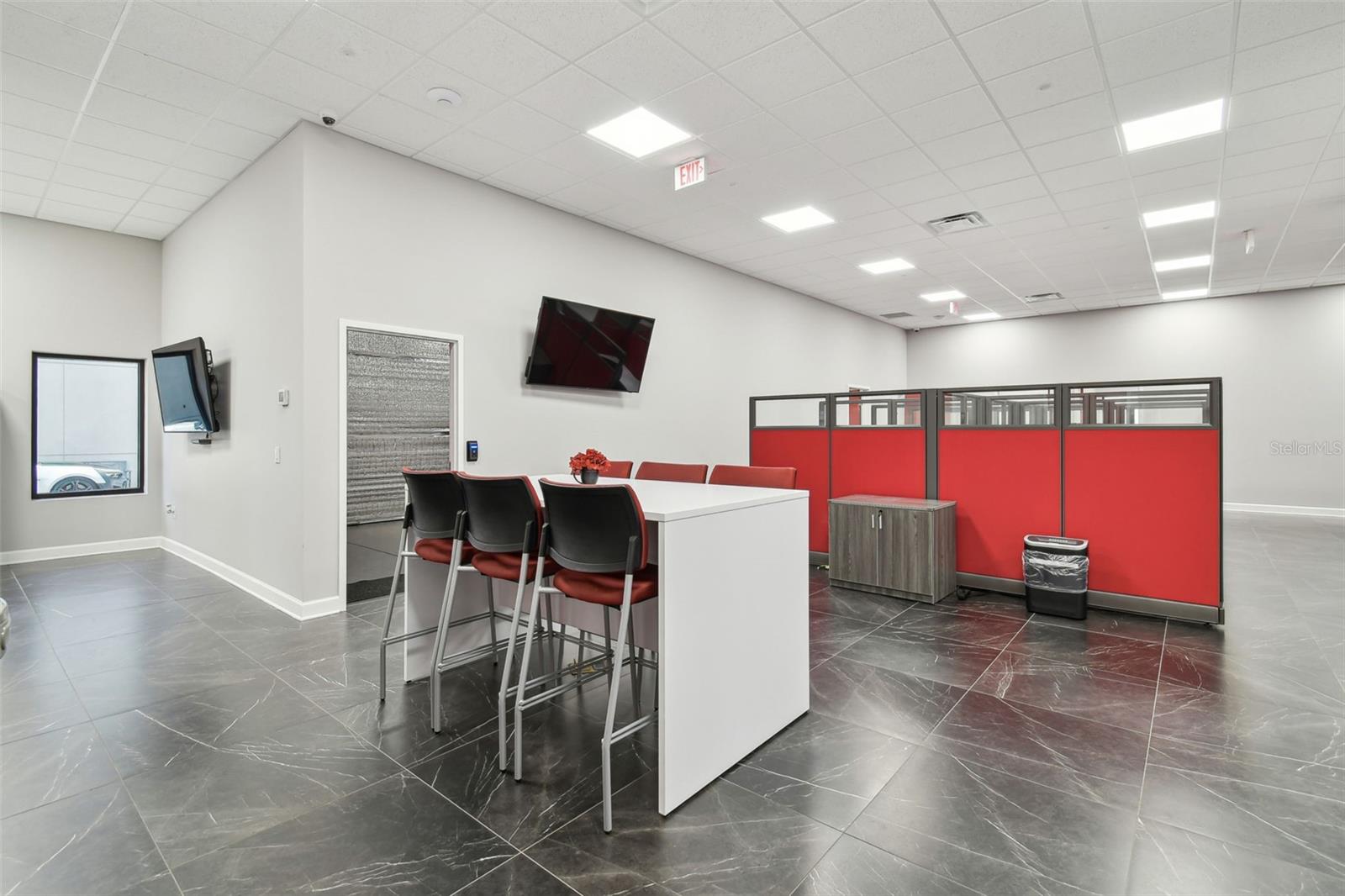 13908 MONROES BUSINESS PARK — photo 22