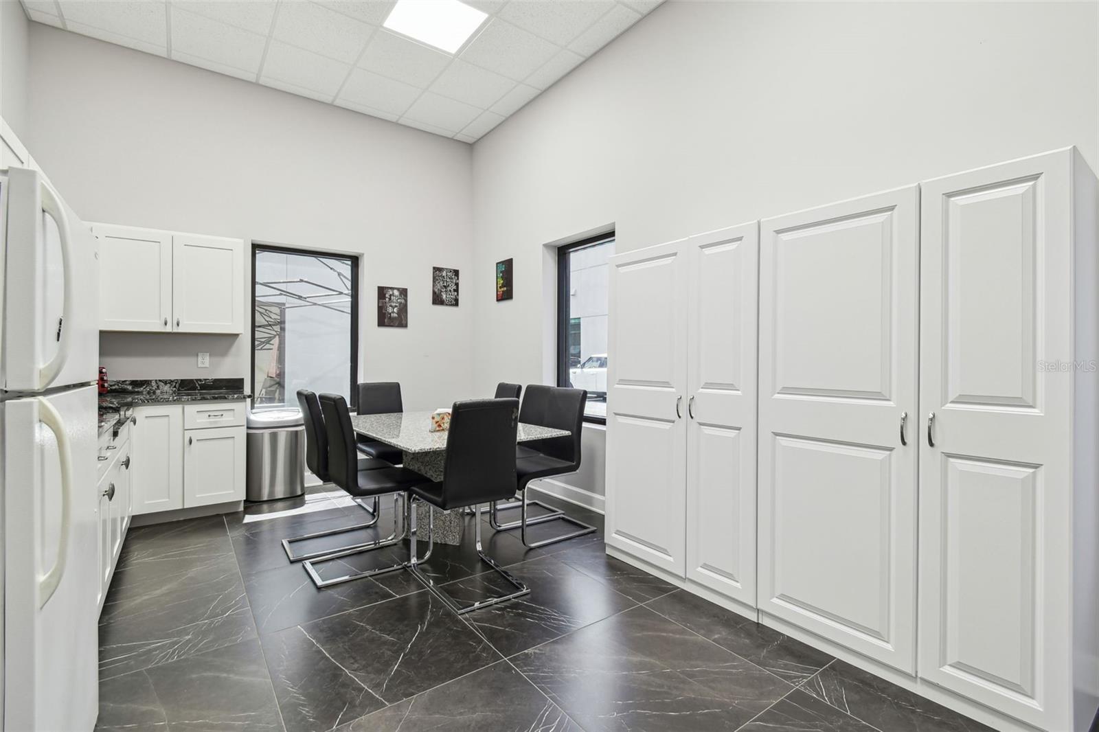 13908 MONROES BUSINESS PARK — photo 33