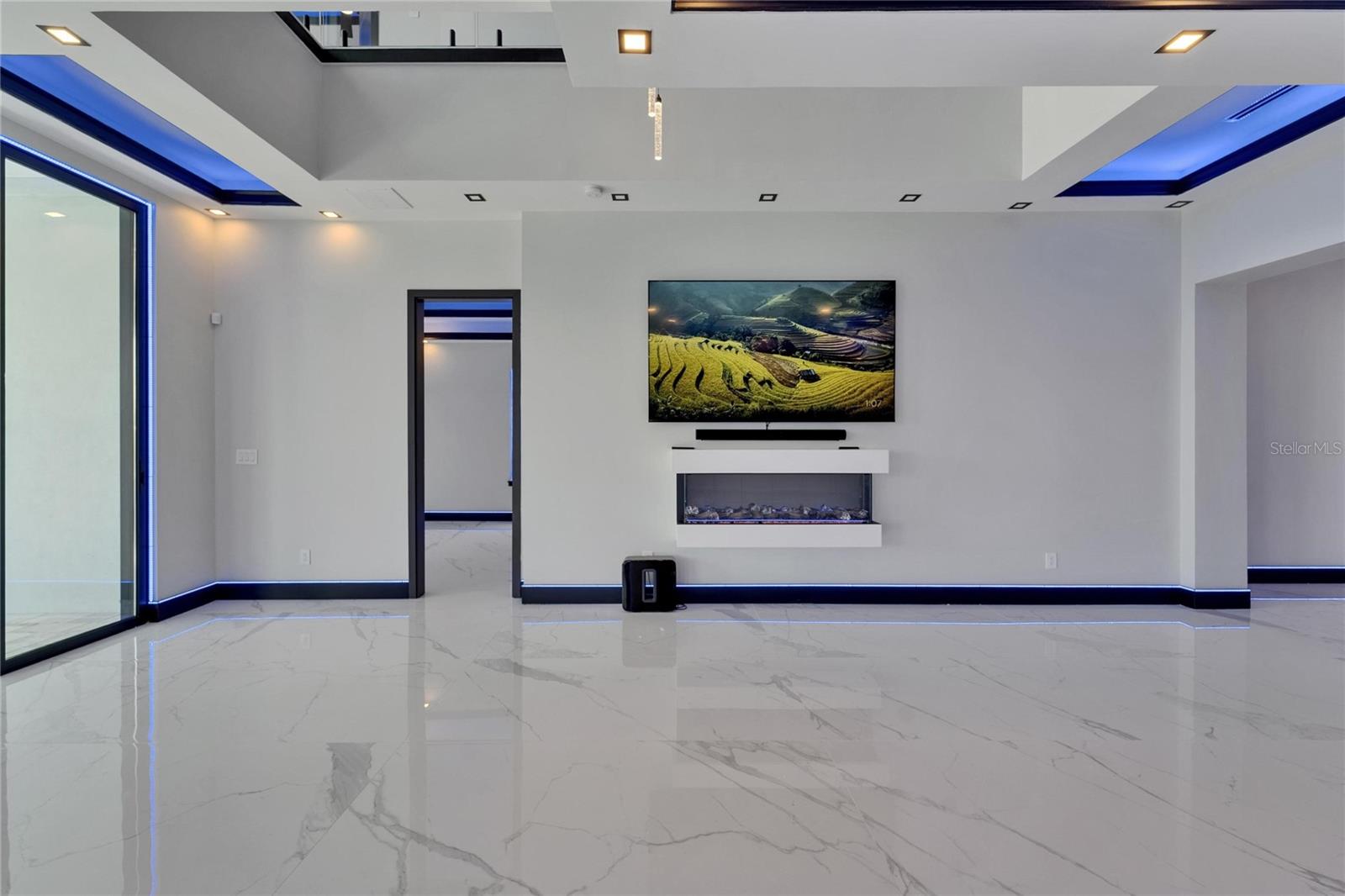 6530 SIMONE SHORES CIR — photo 16