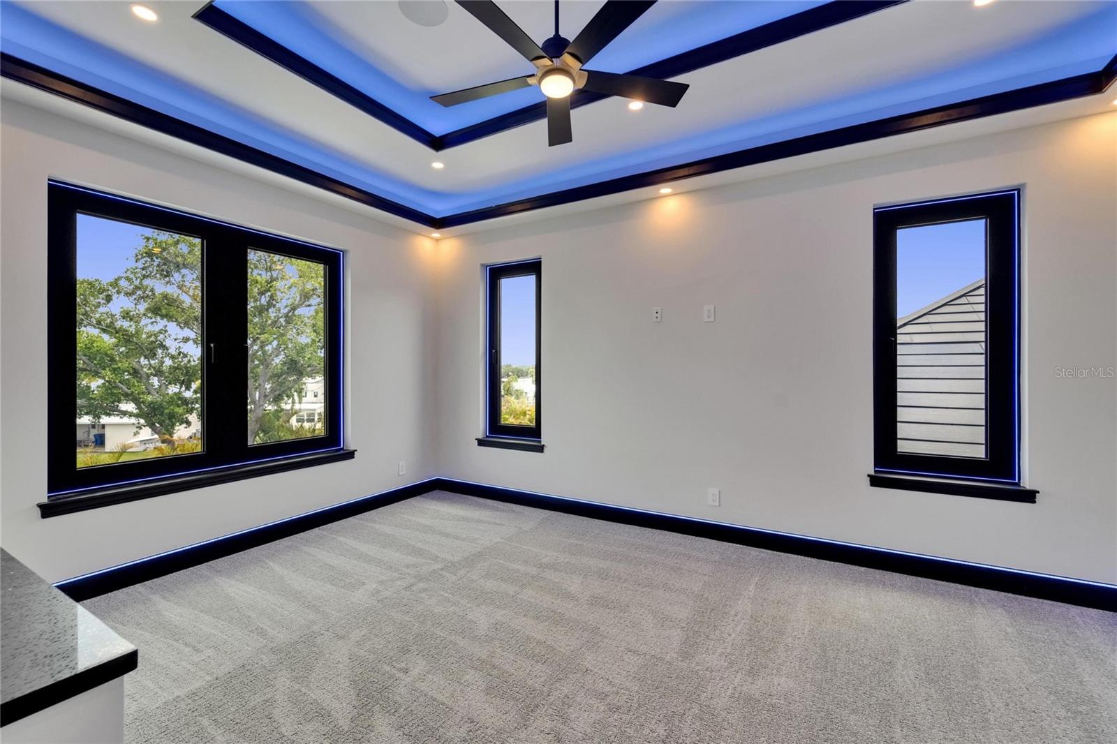 6530 SIMONE SHORES CIR — photo 61