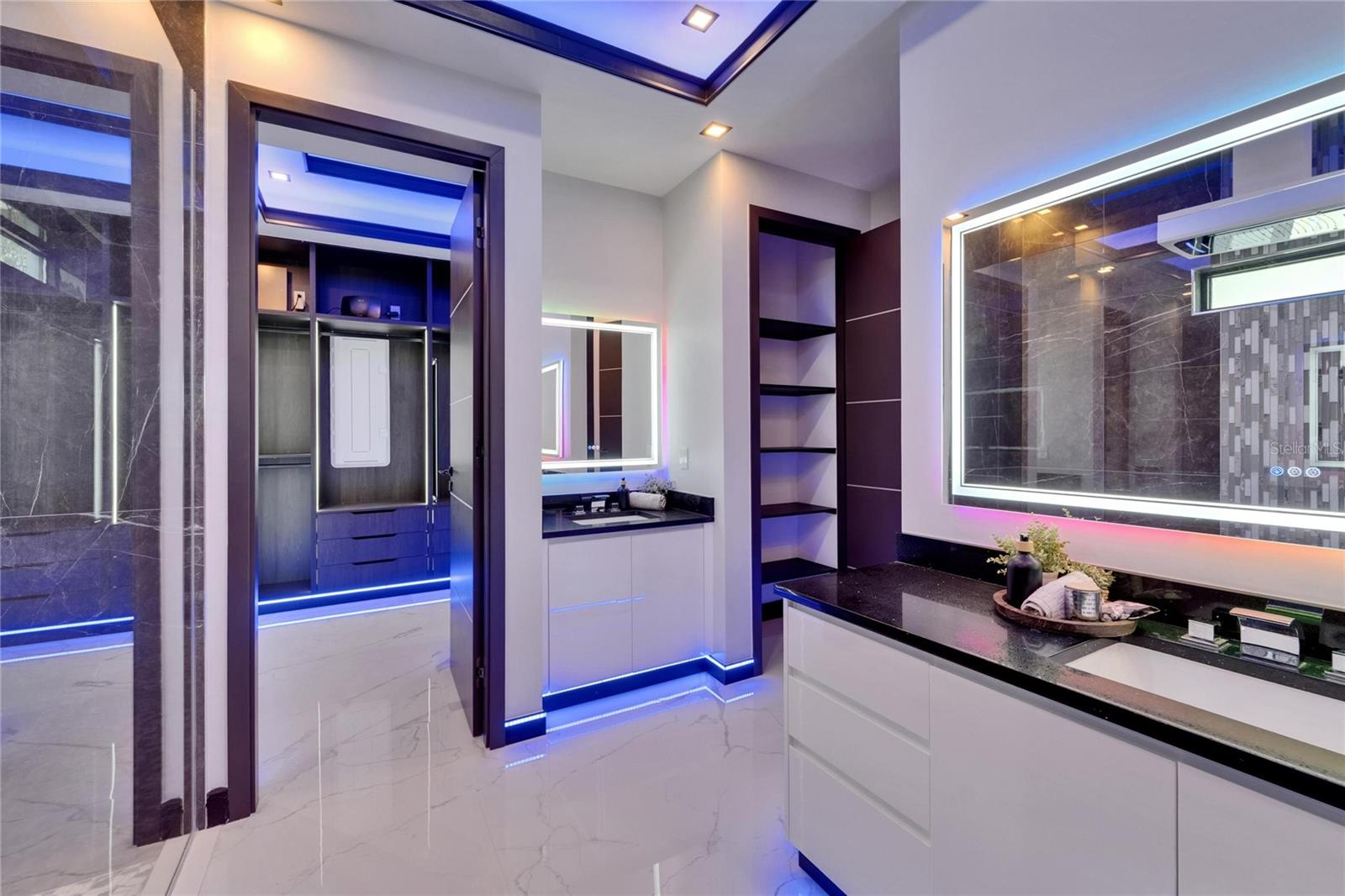 6530 SIMONE SHORES CIR — photo 37