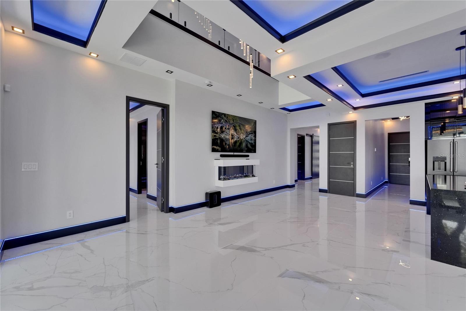6530 SIMONE SHORES CIR — photo 17
