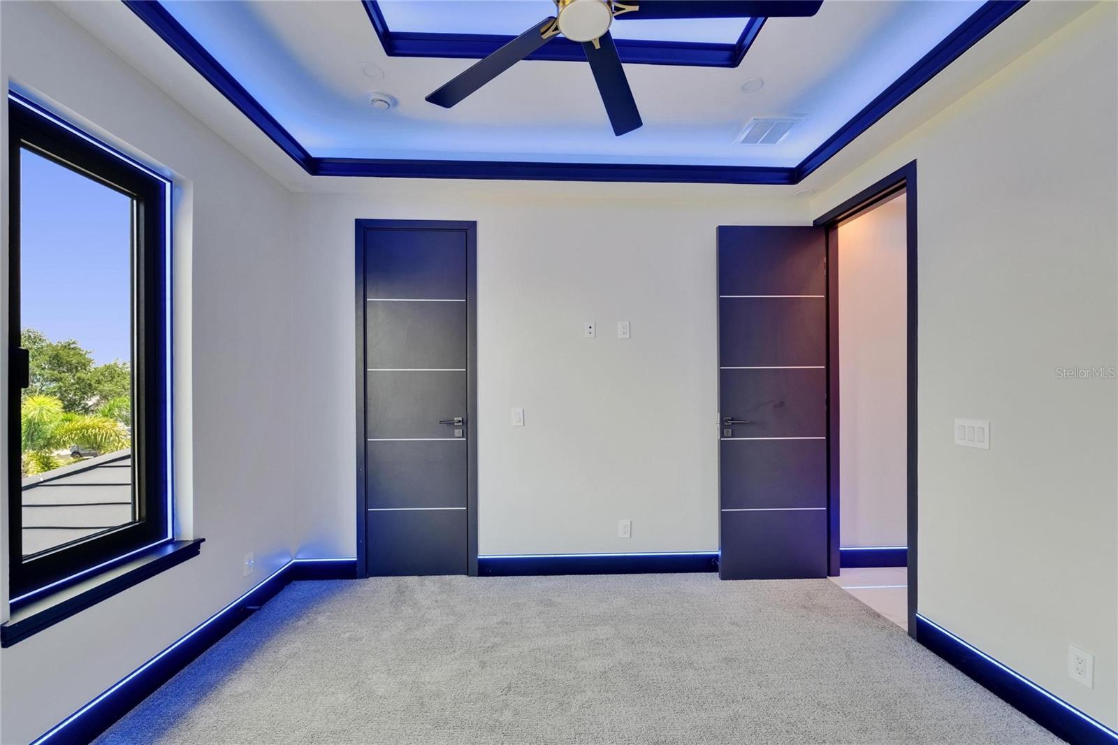 6530 SIMONE SHORES CIR — photo 49