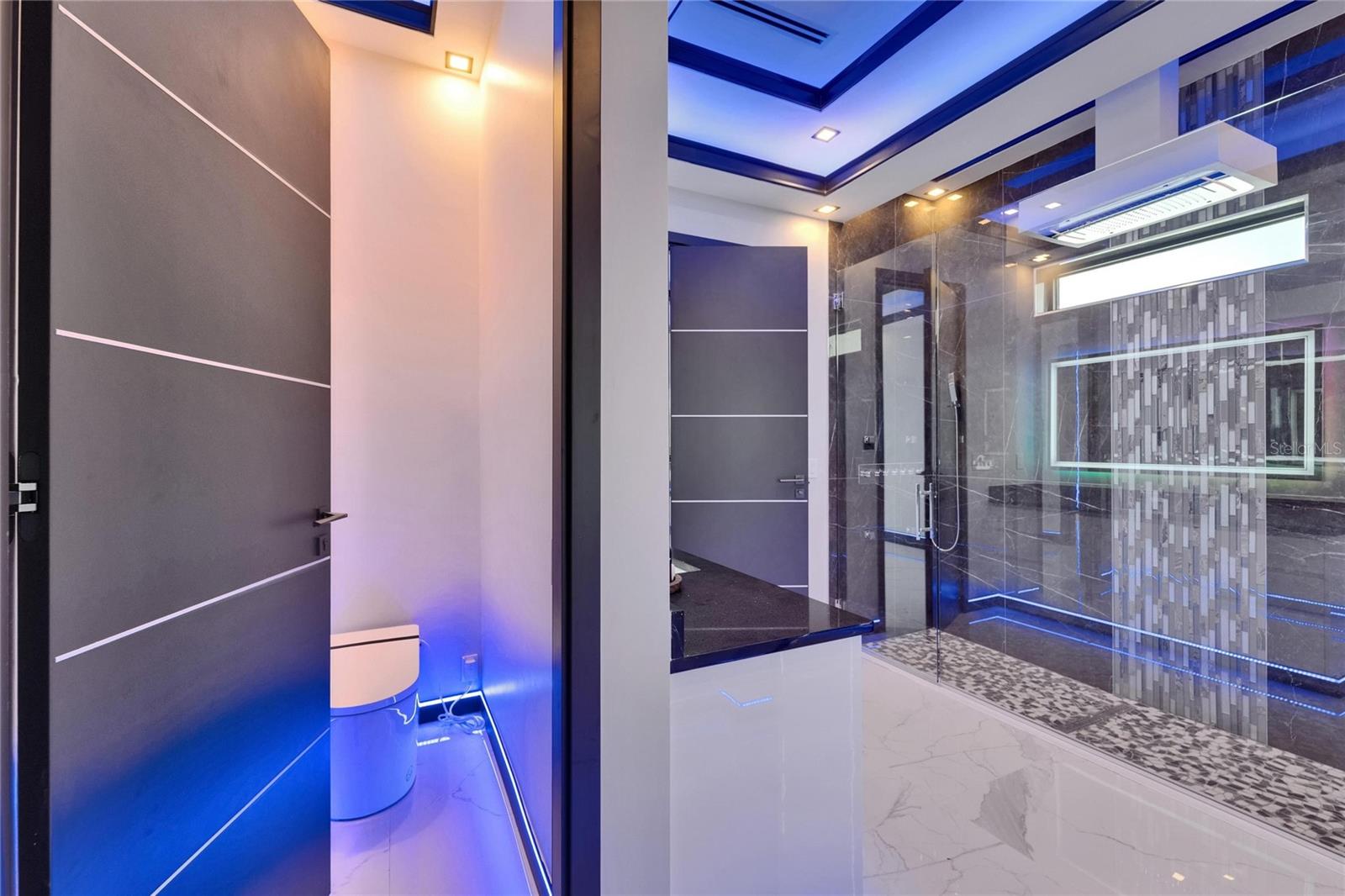 6530 SIMONE SHORES CIR — photo 36