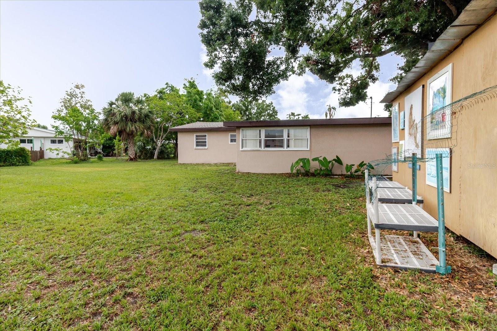 4015 ASBURY PL — photo 32