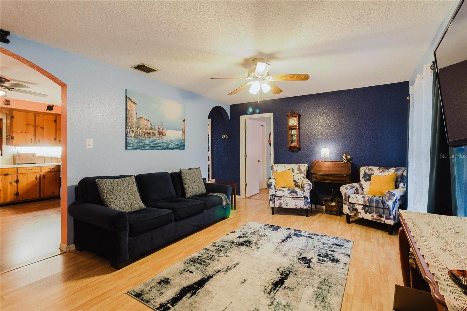 4015 ASBURY PL — photo 10