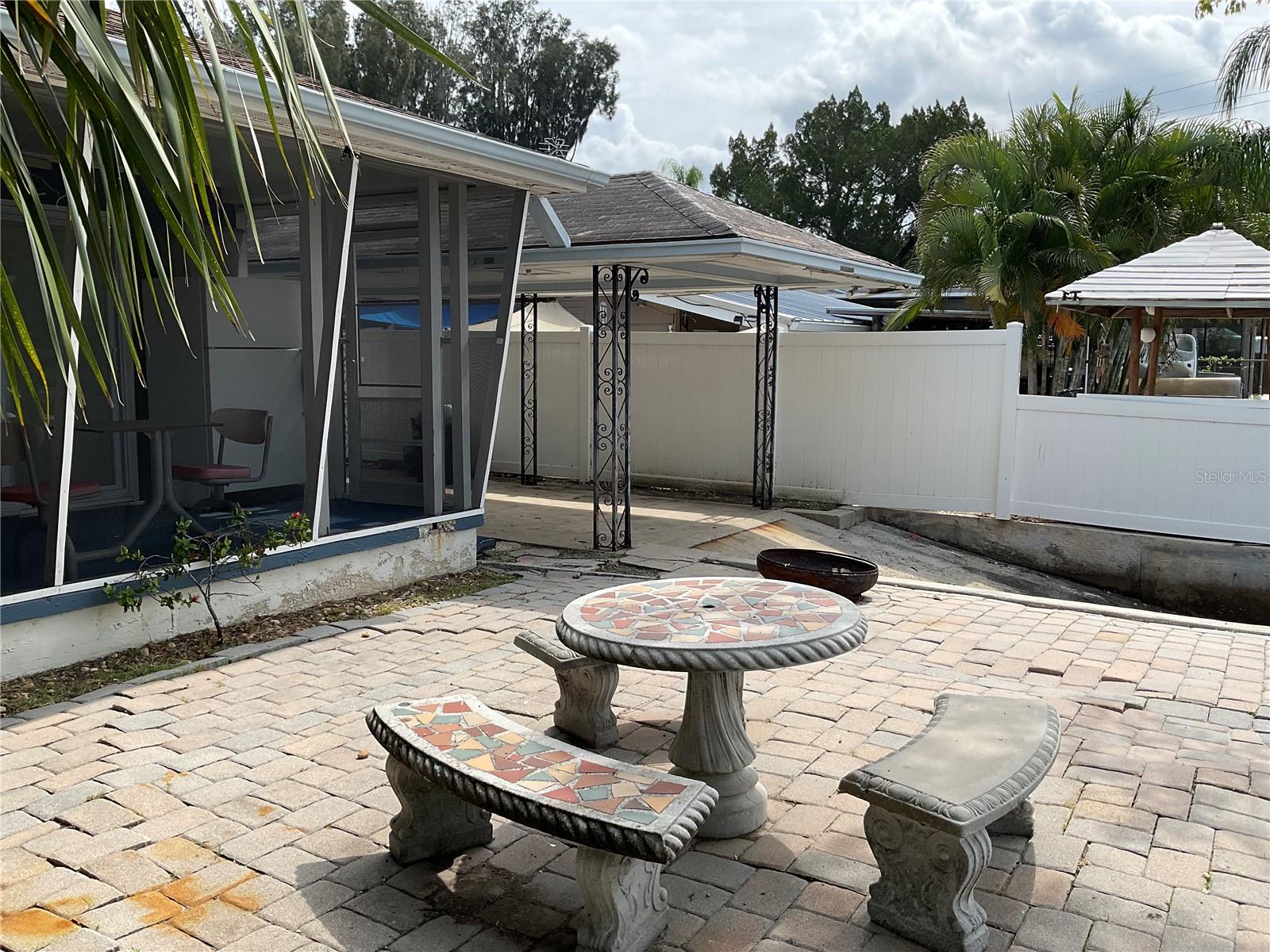 7104 FAIR LN — photo 10