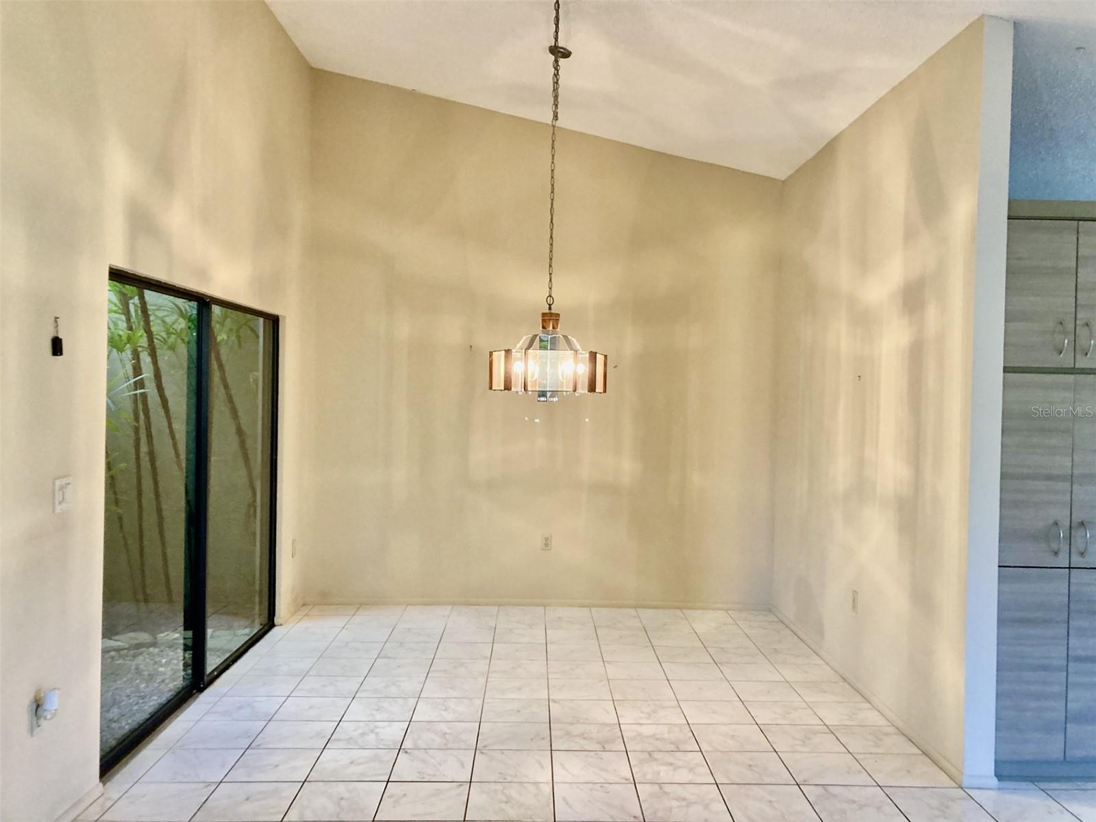 3407 AVENIDA MADERA #A — photo 8