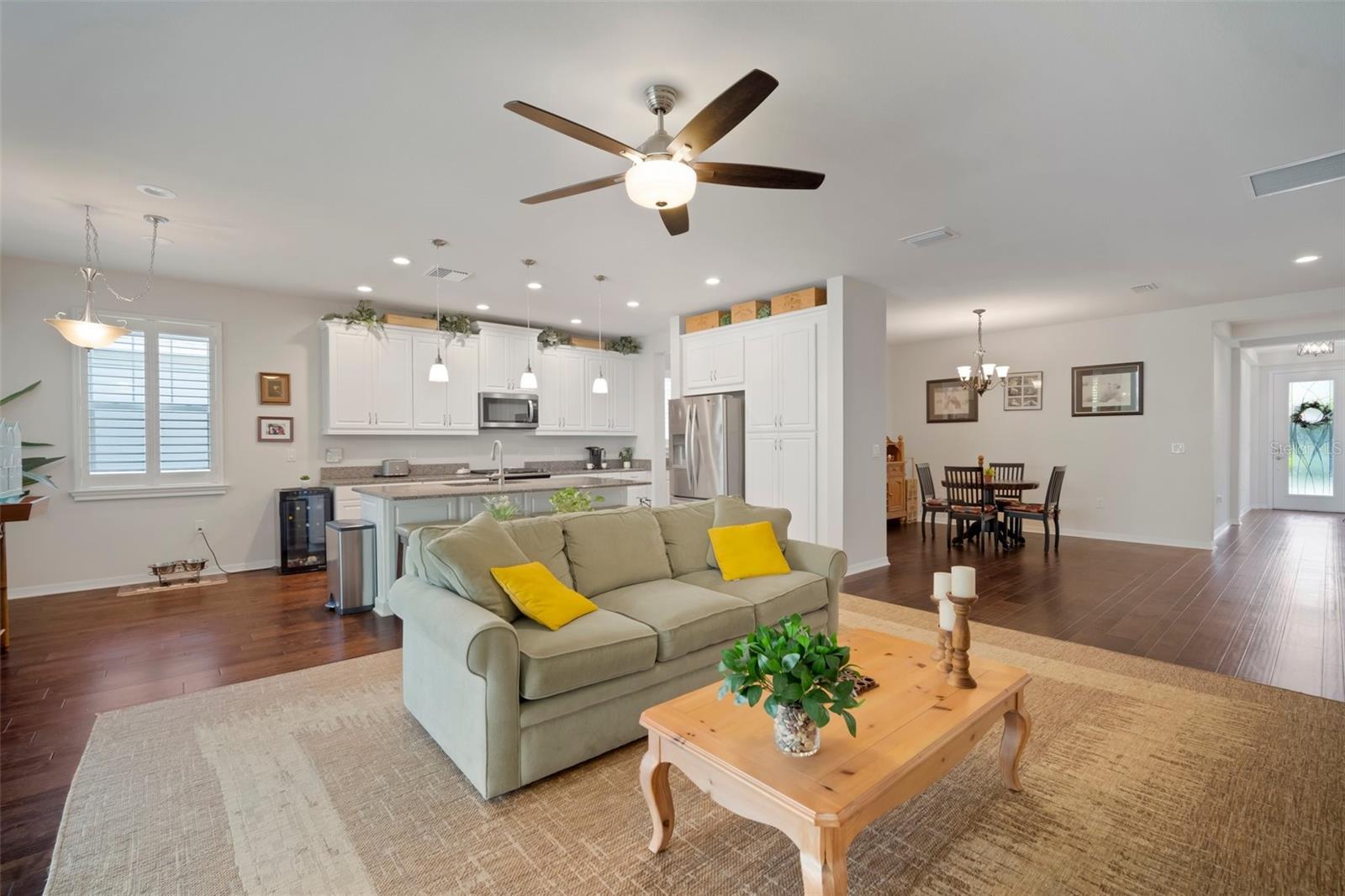 5102 COASTAL SCENE DR — photo 10