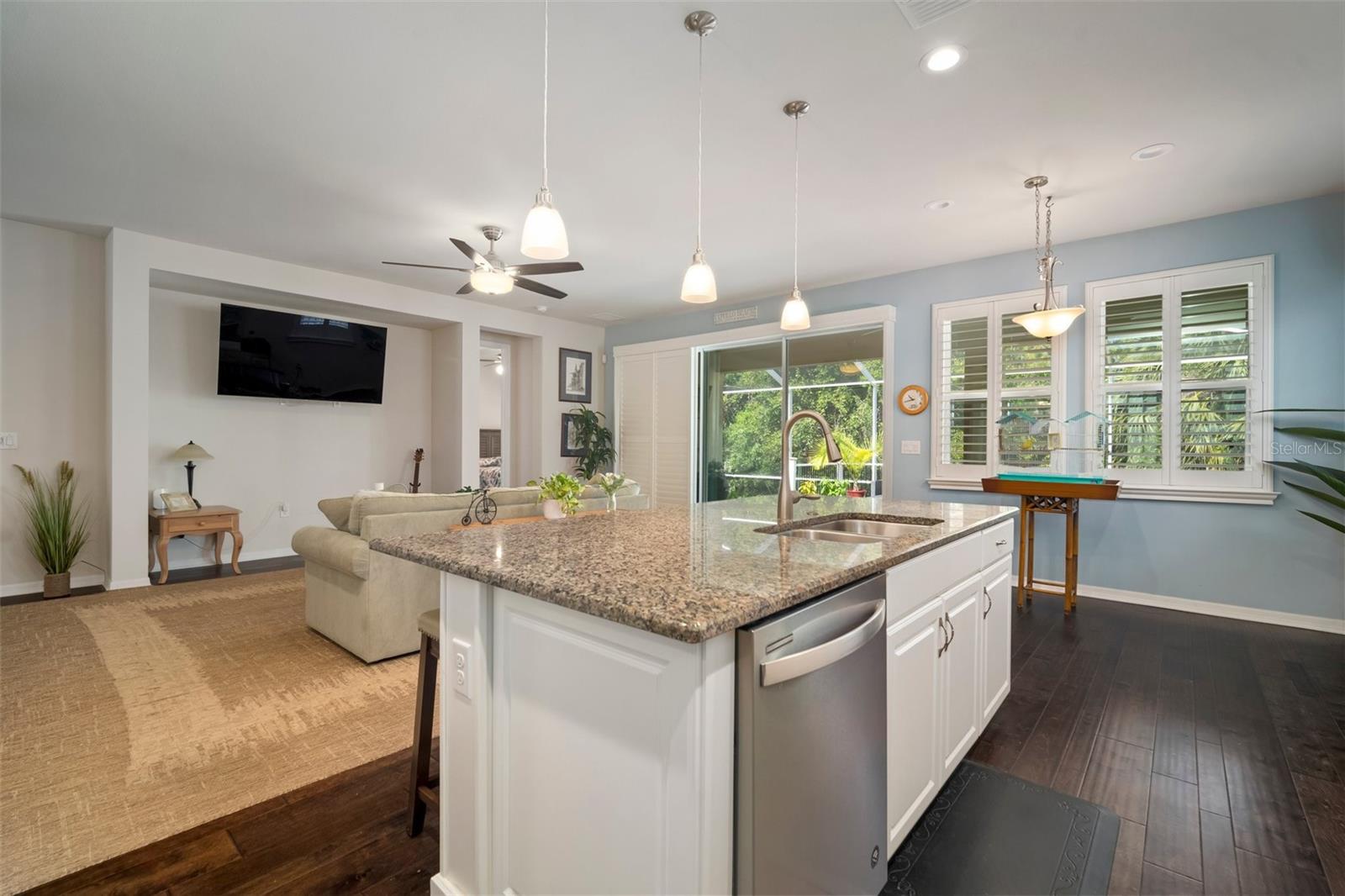5102 COASTAL SCENE DR — photo 4