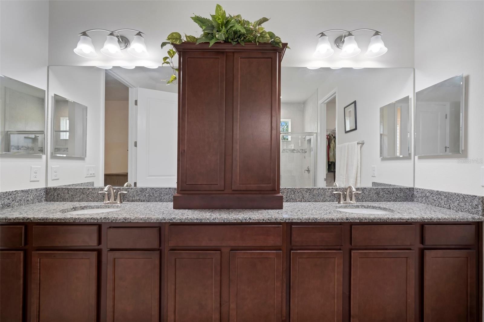 5102 COASTAL SCENE DR — photo 27