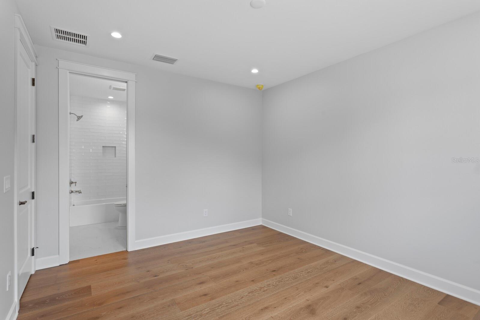 4208 W VASCONIA ST — photo 56