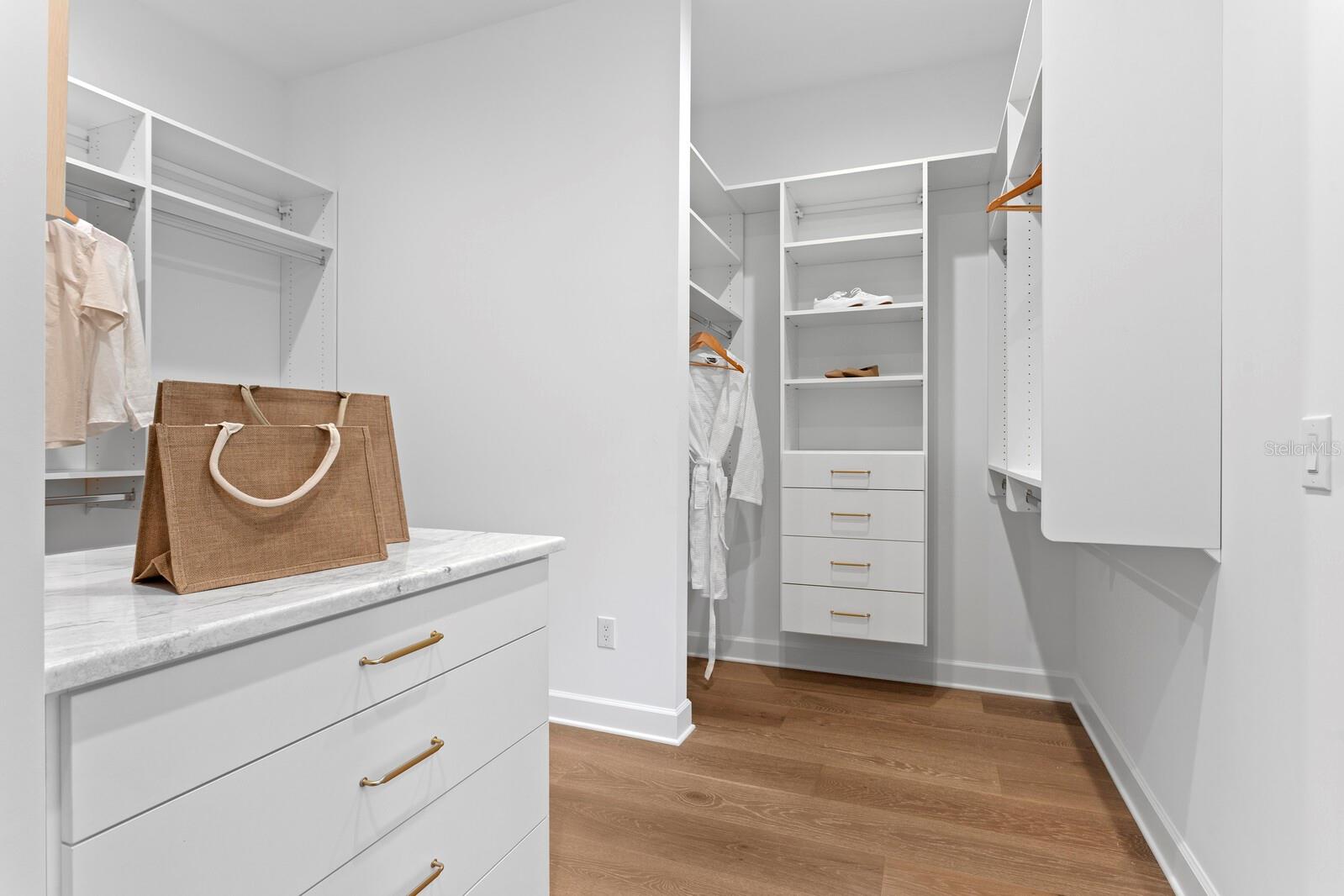 4208 W VASCONIA ST — photo 38
