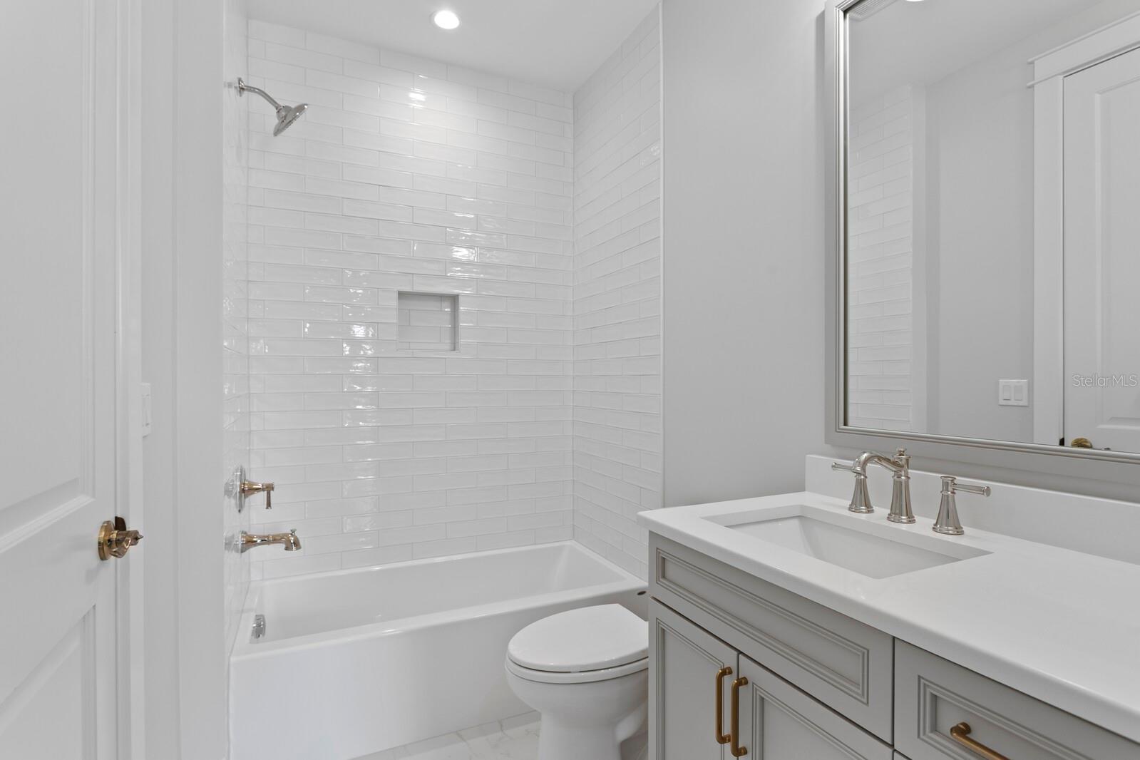 4208 W VASCONIA ST — photo 59