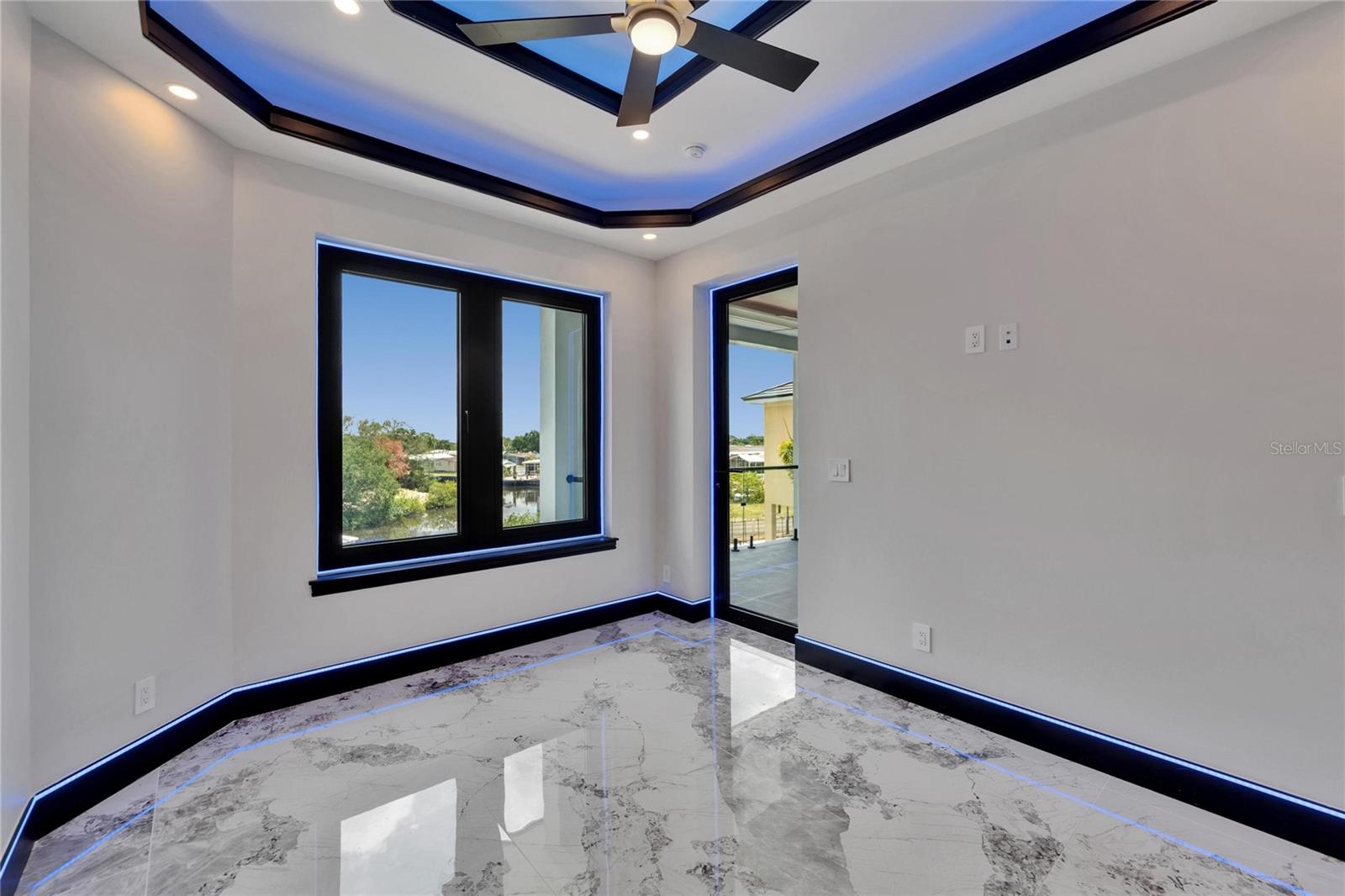 6520 SIMONE SHORES CIR — photo 22